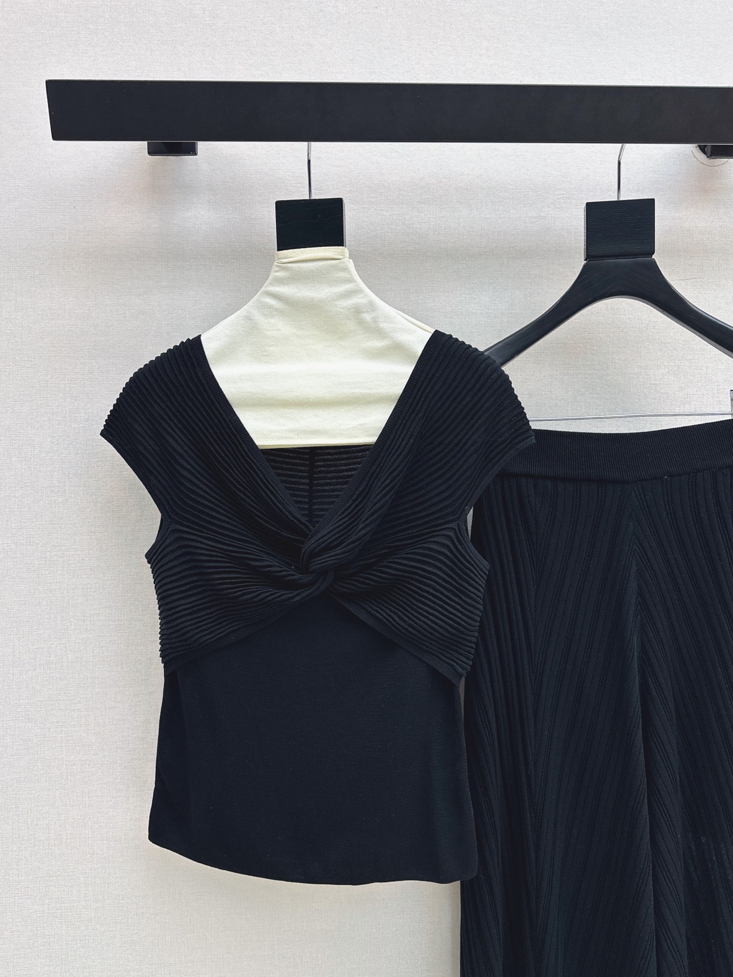 Chol 26ss knit suit