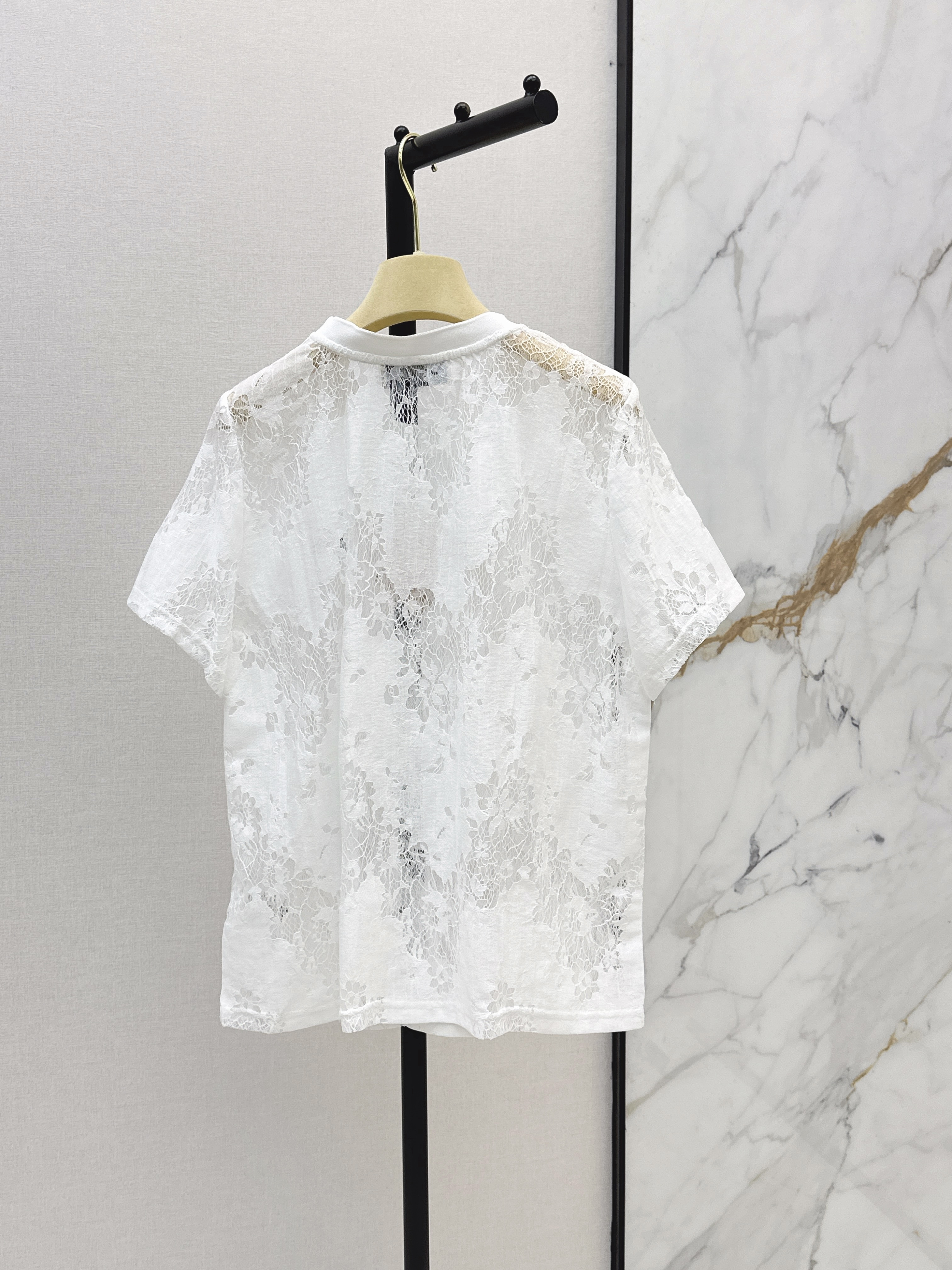 Miu 26ss lace t-shirt