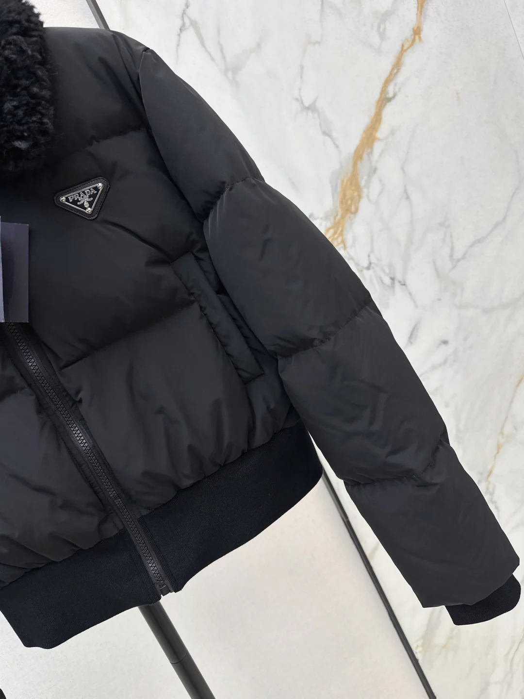 Pra 25fw down jacket