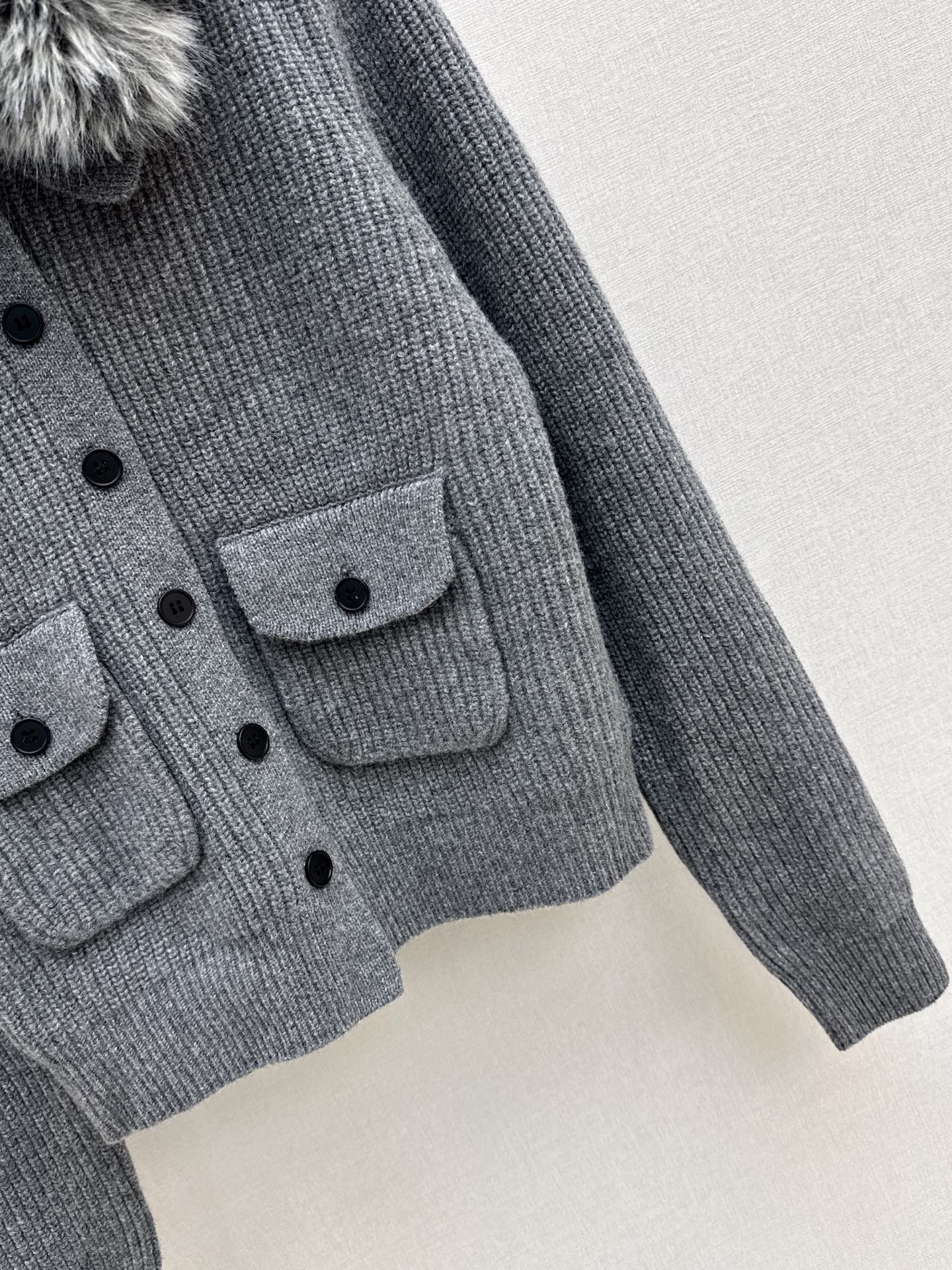 Fend 25fw wool cardigan jacket
