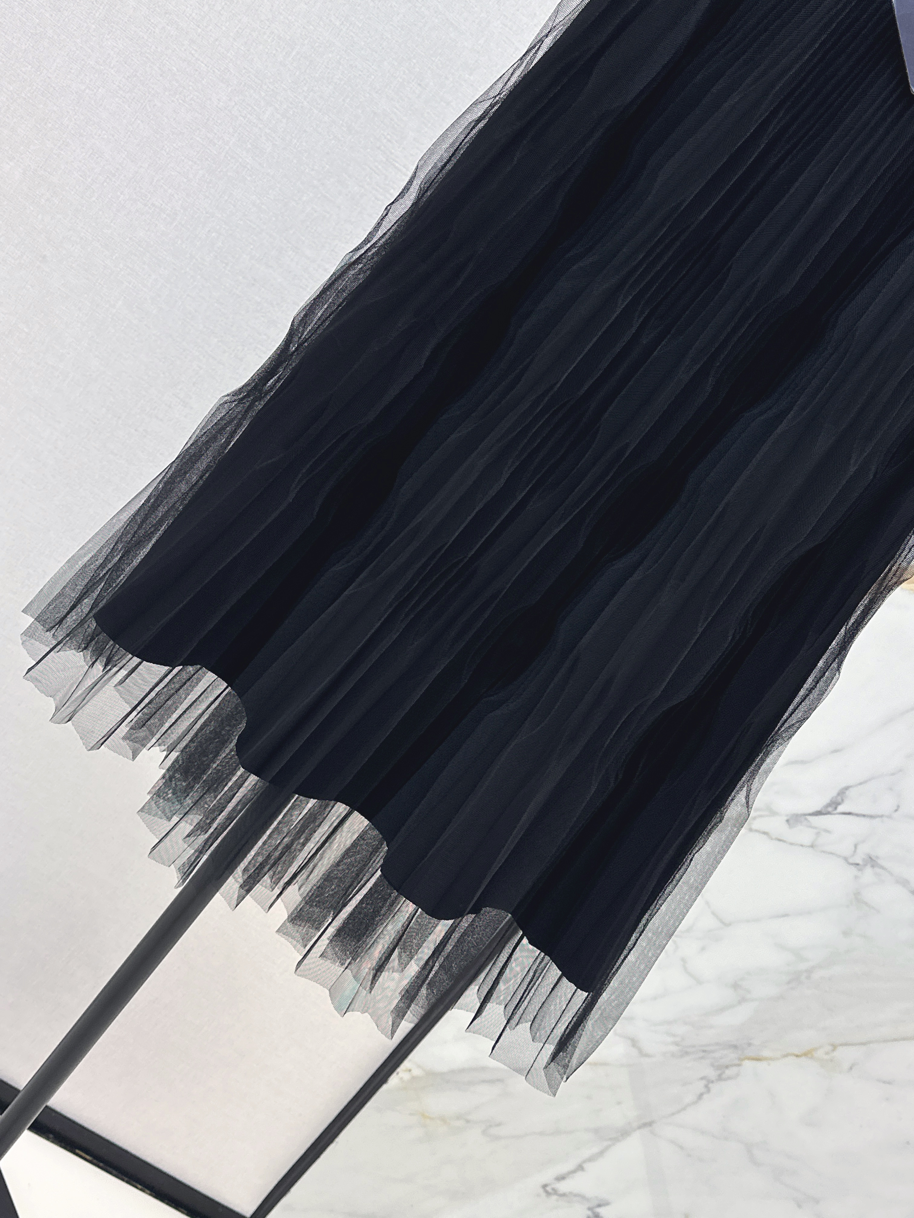 Pra 26SS Pleated Tulle Midi Skirt