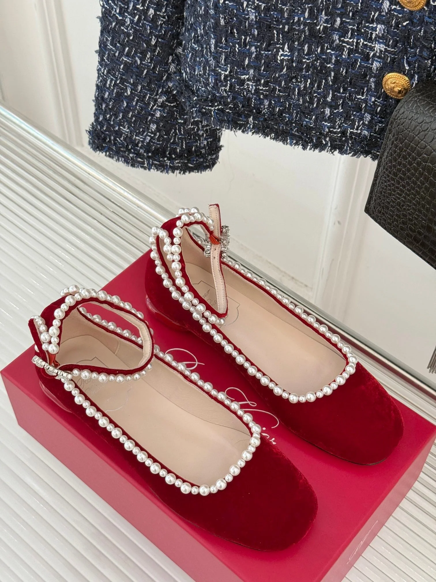 R Vi pearls ballerina shoes
