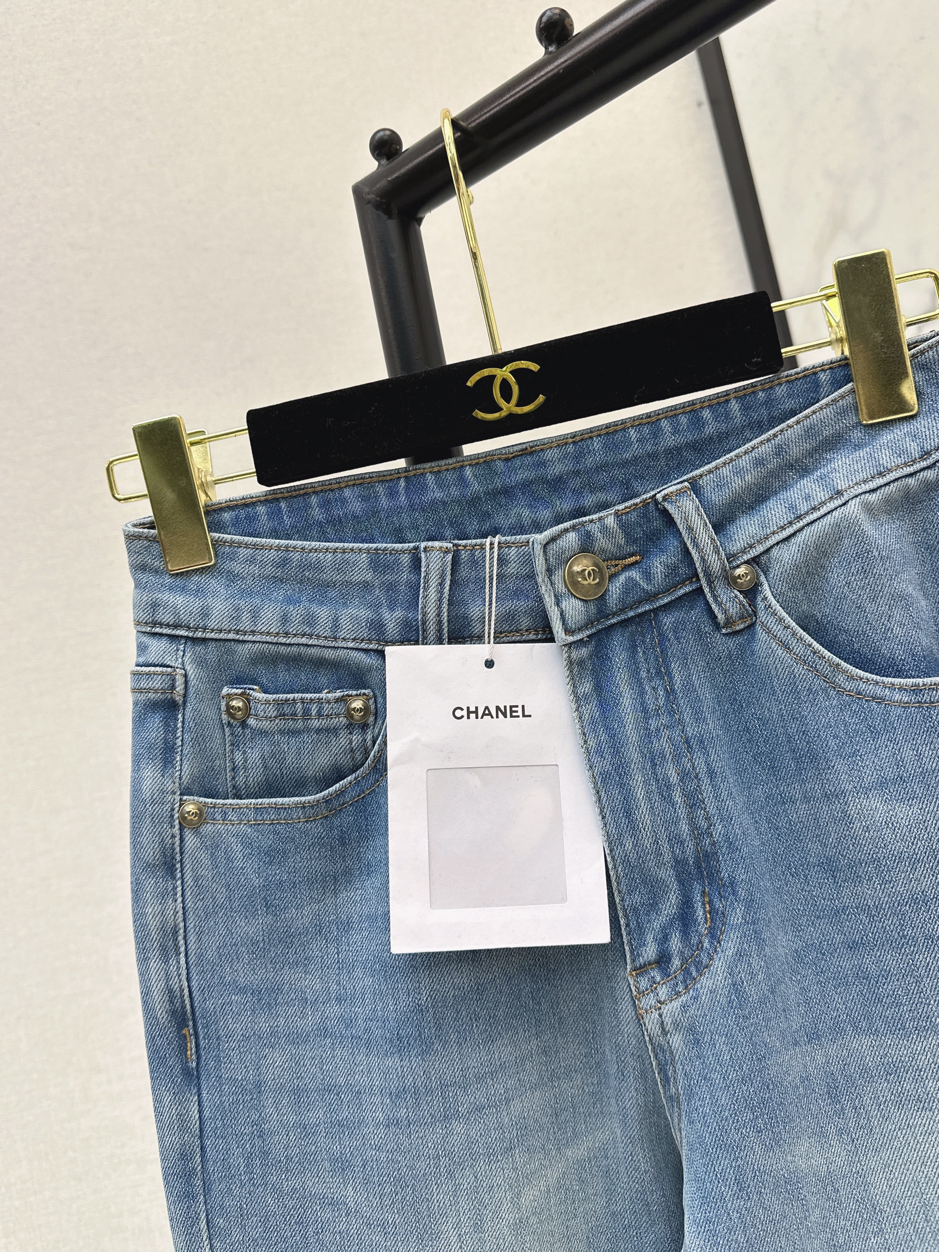 Chan 26ss flared jeans