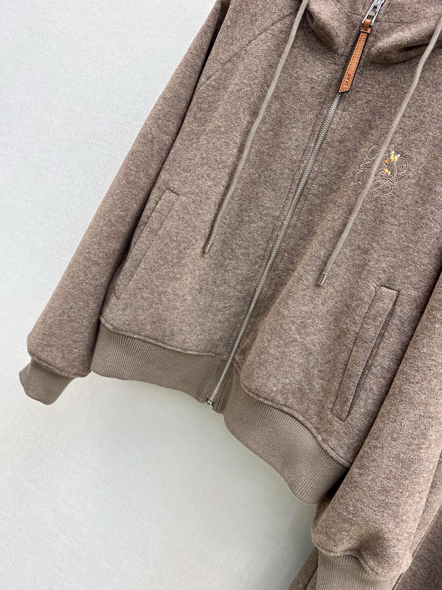 Loe 26ss outfit sets hooded jacket +pant