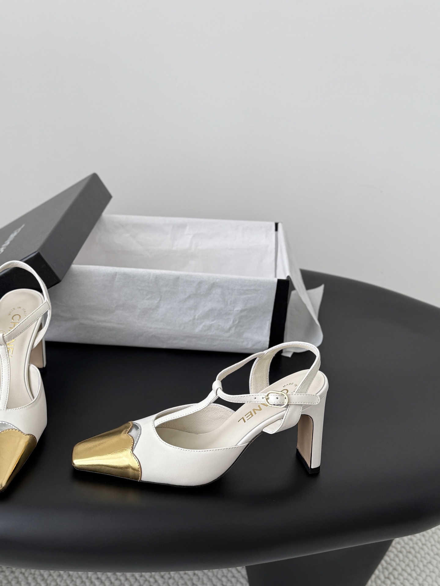 Chan 26P t-strap slingback heels