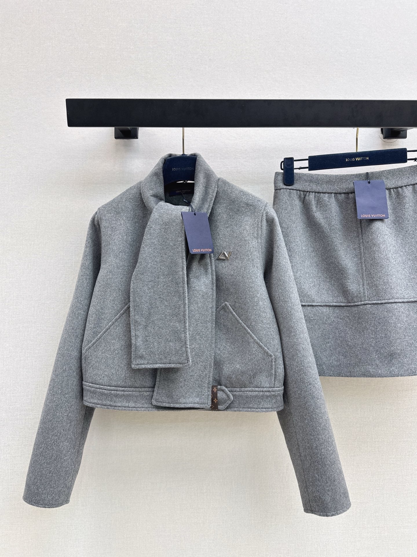 Louis 26ss woolen jacket skirt outfit sets