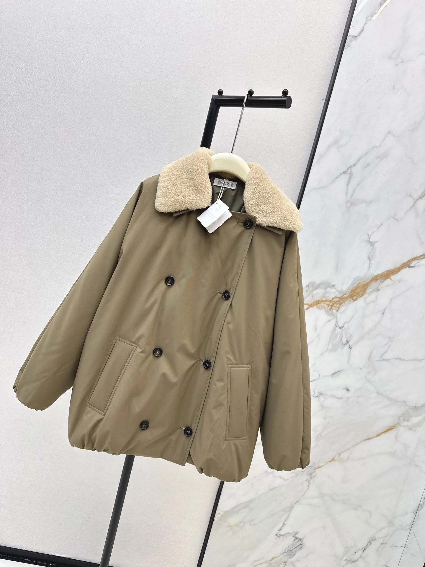 Brun 25fw down jacket