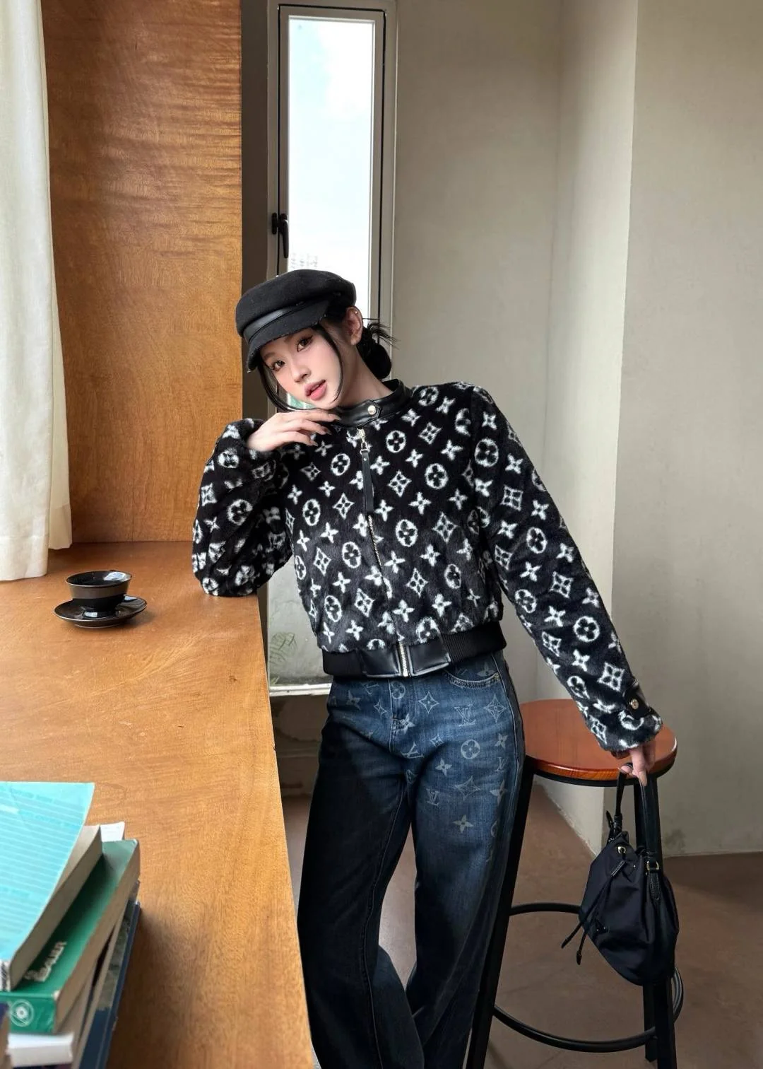 Loui 25fw fleece jacket