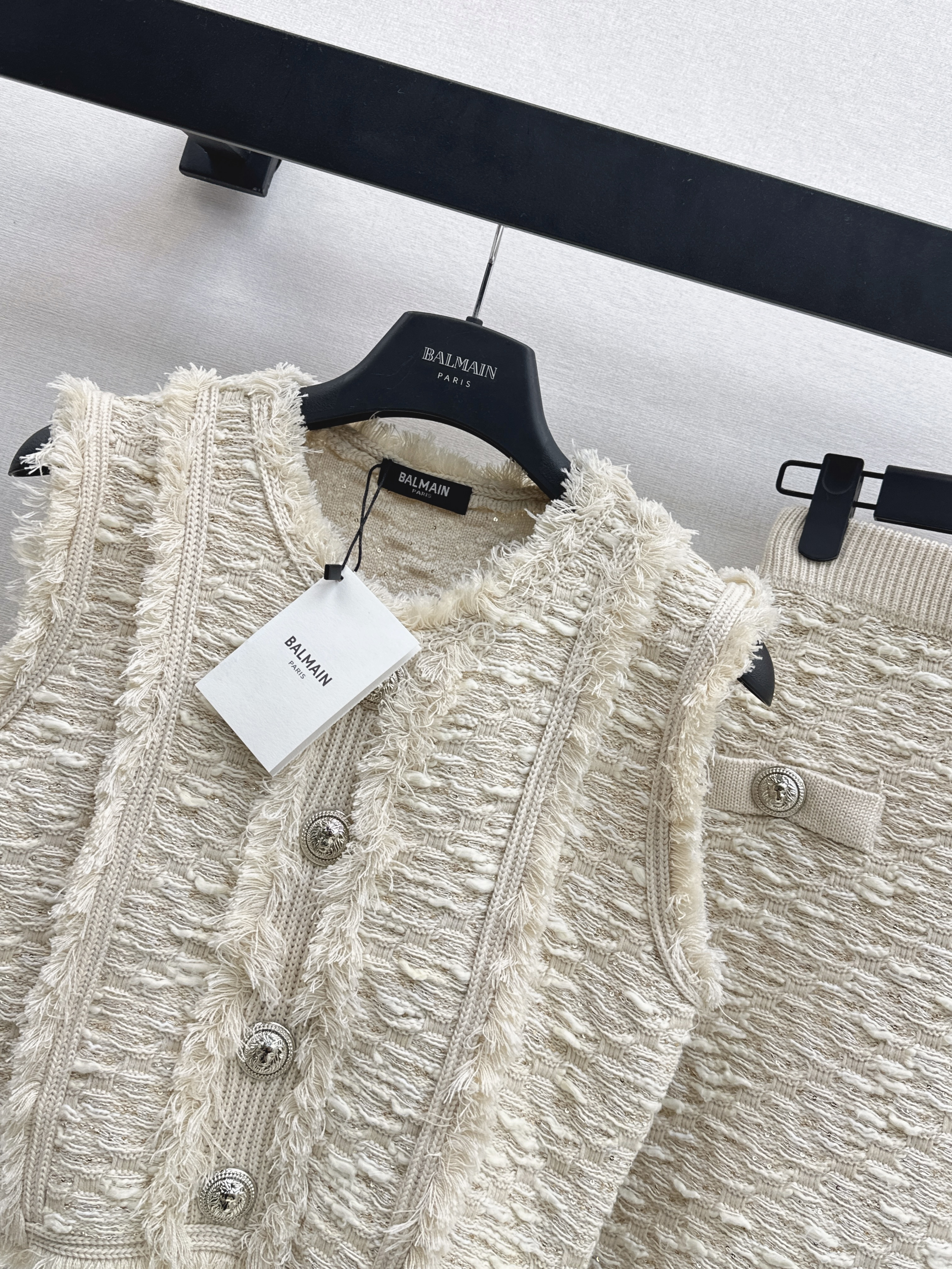 Bal 26ss fringe outfit set