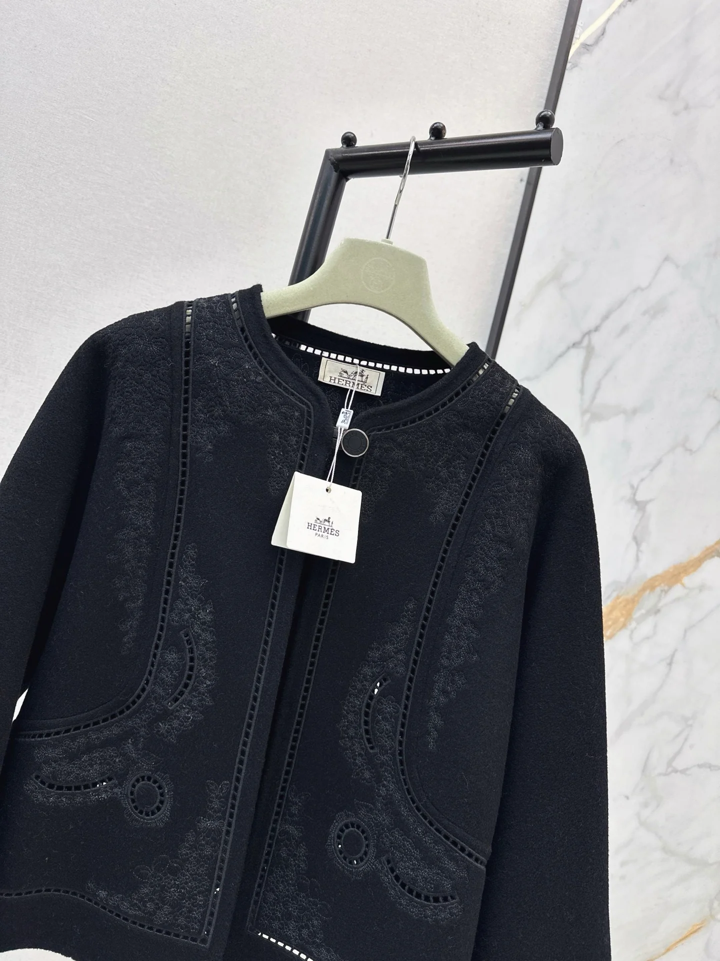 Herm 25fw embroidery jacket