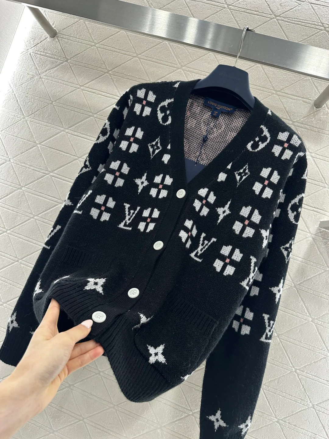 Louis 26ss jacquard knit cardigan