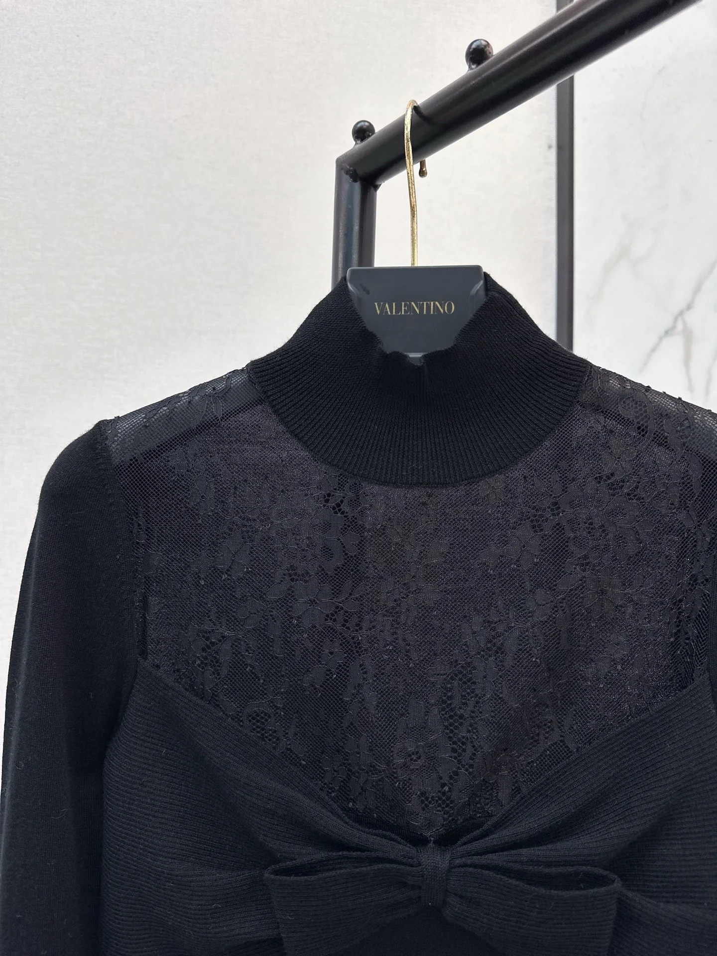 Valen 25fw lace base layer