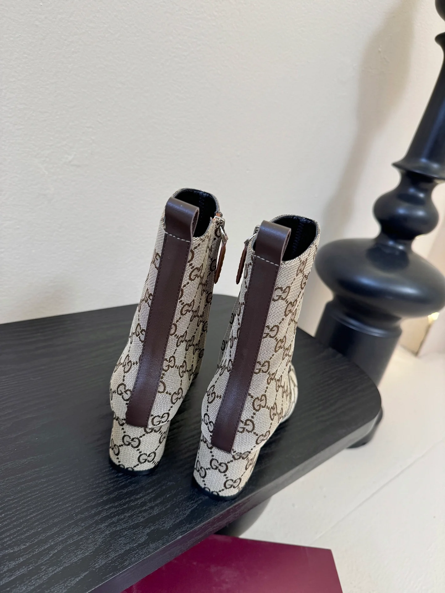 Gucc 25fw ankle boots