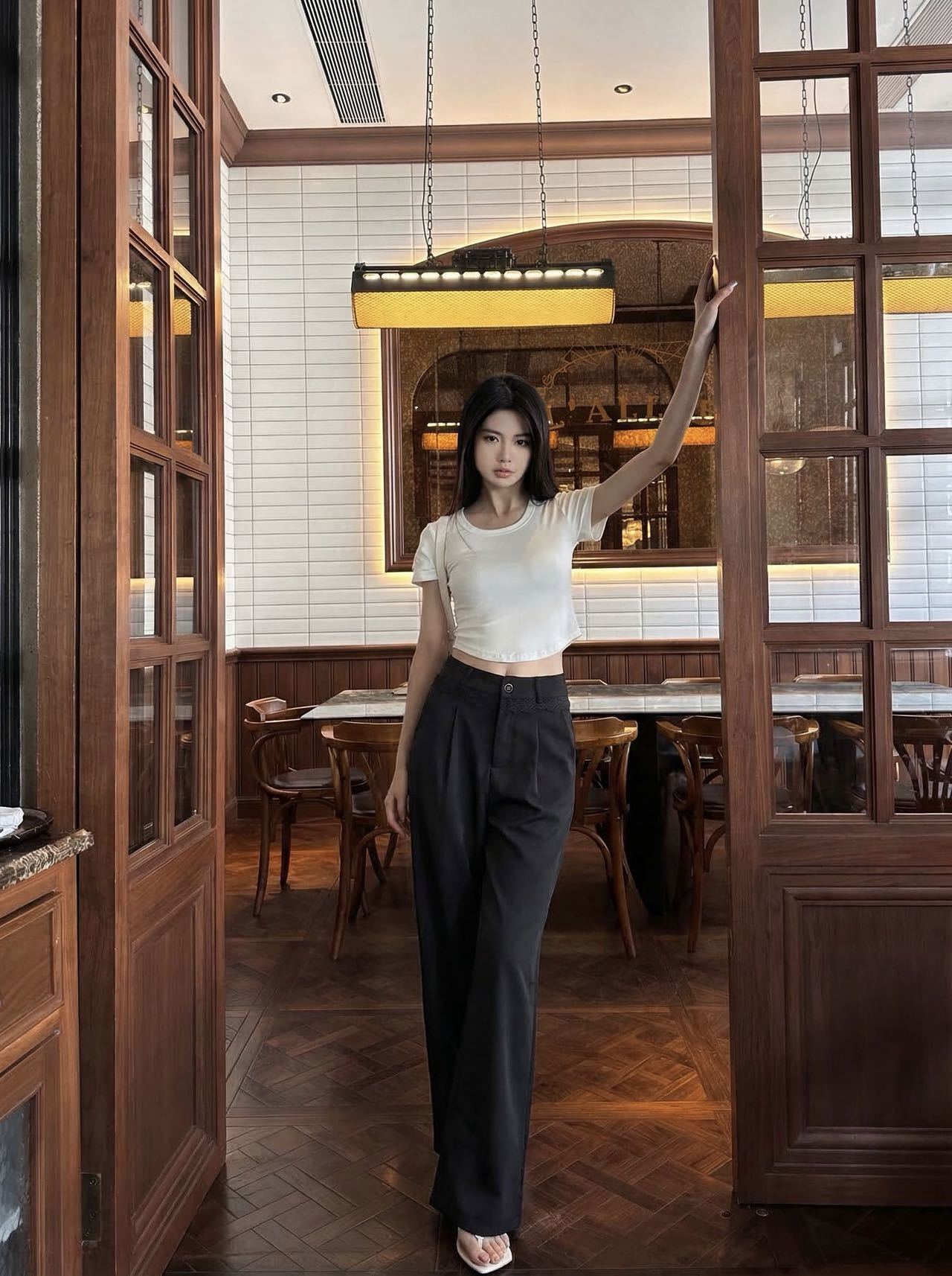 Chan 26ss contract lace pants