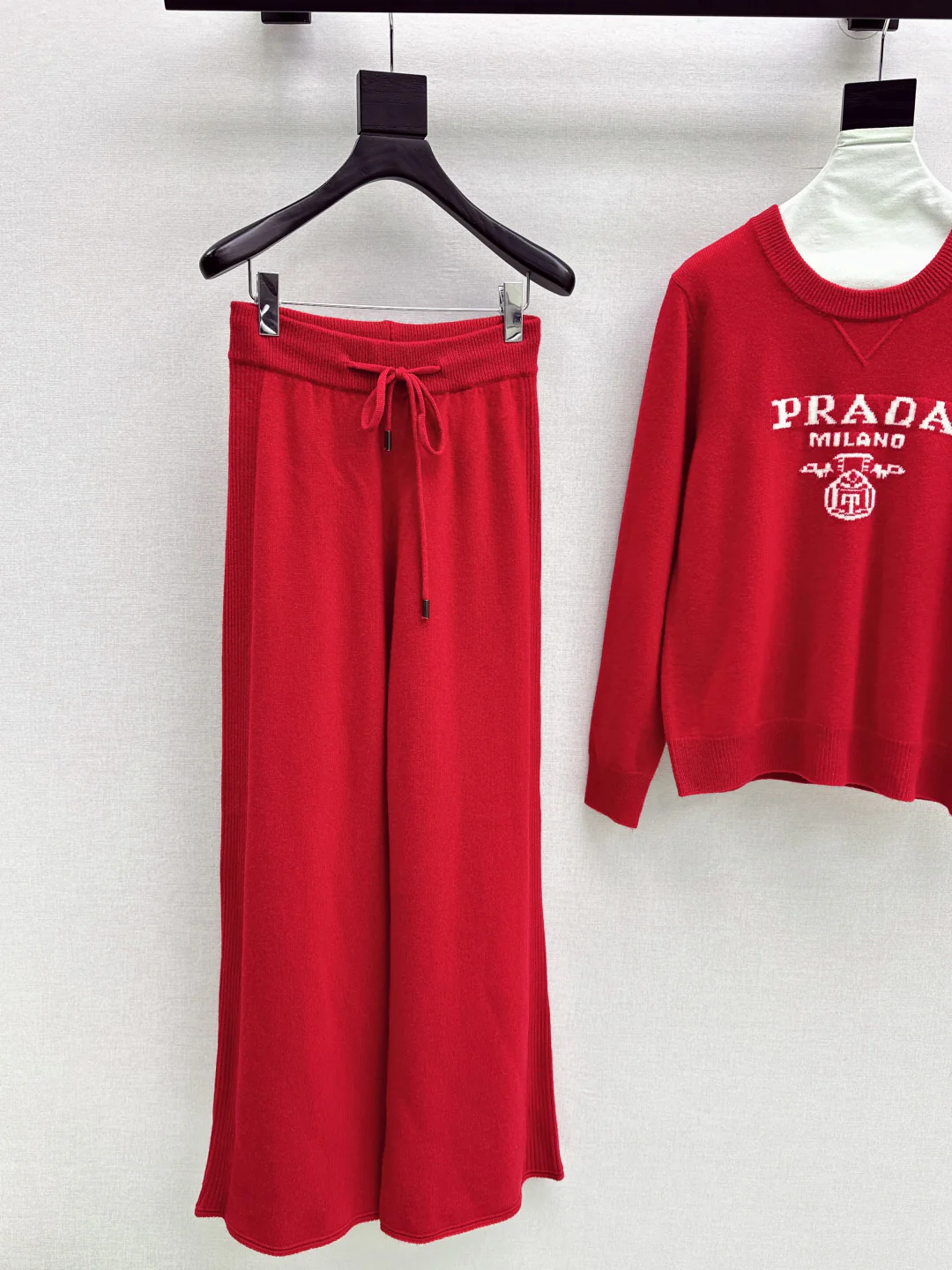 Pra 25fw sweater pants set