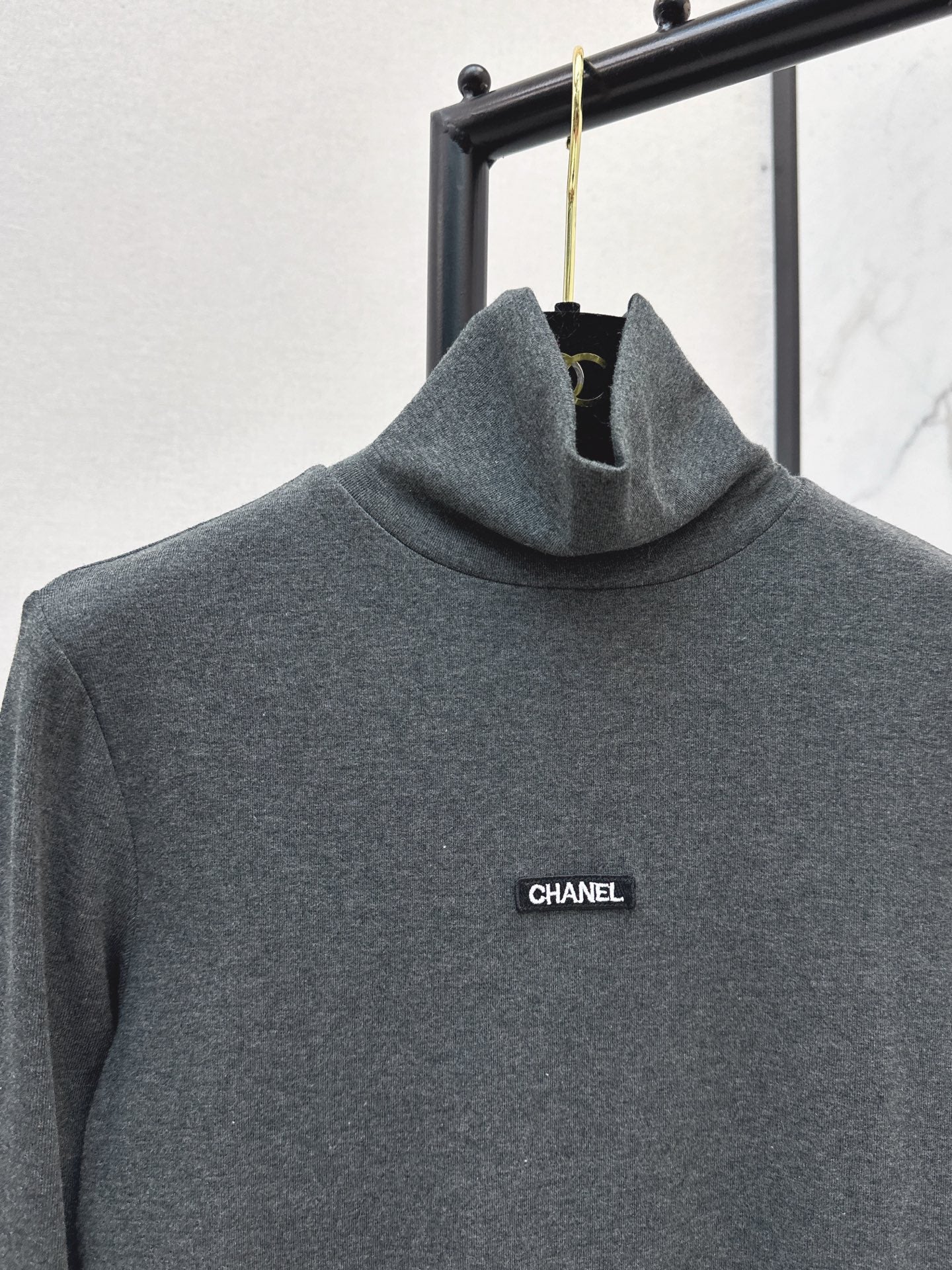 Chan 25fw high neck basic tee