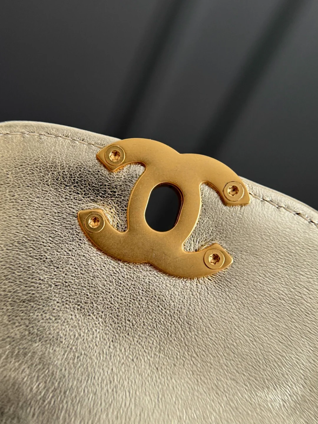 Chan 25A kelly bag with chain