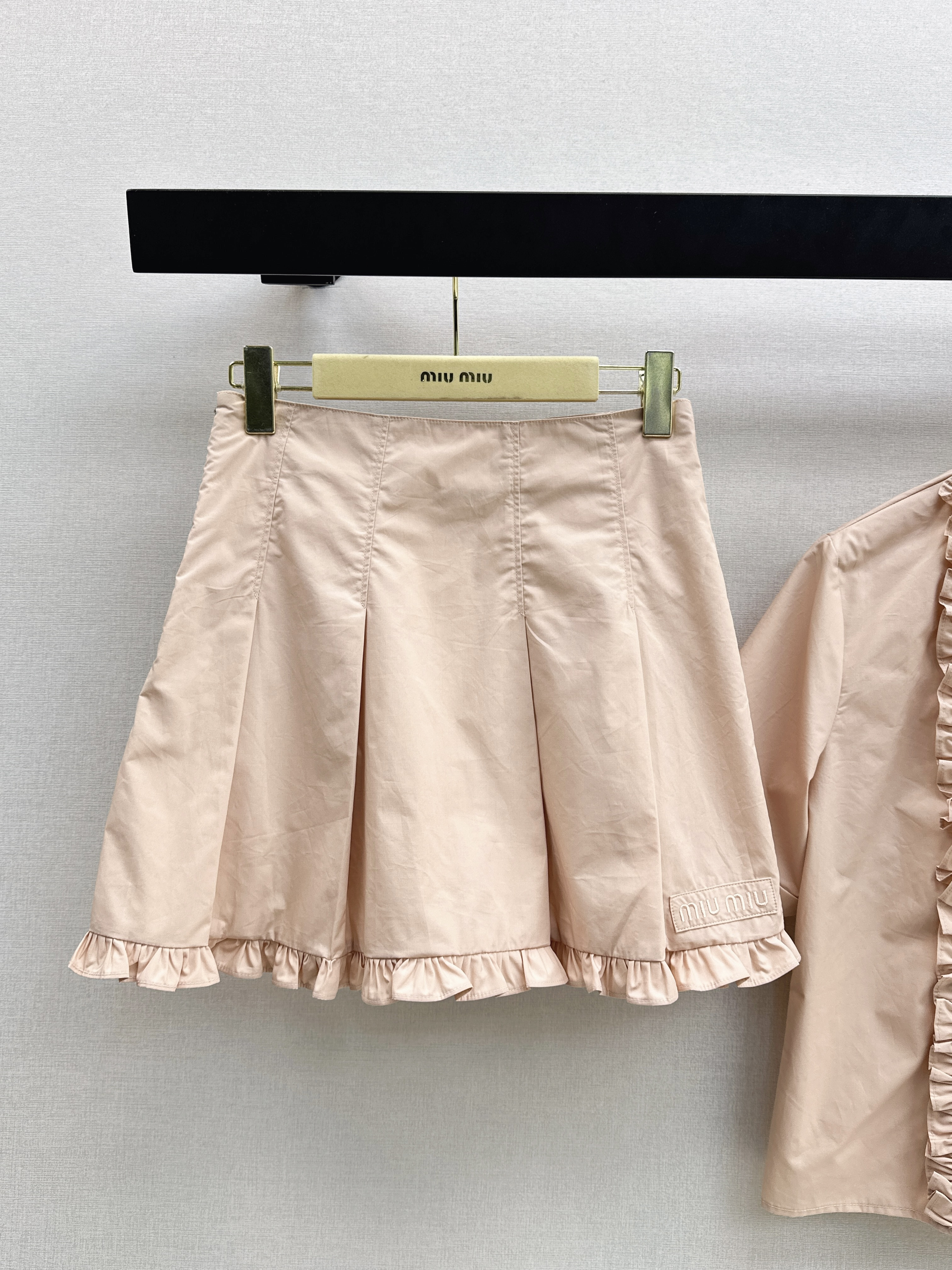 Miu 26ss ruffle shirt skirt sets