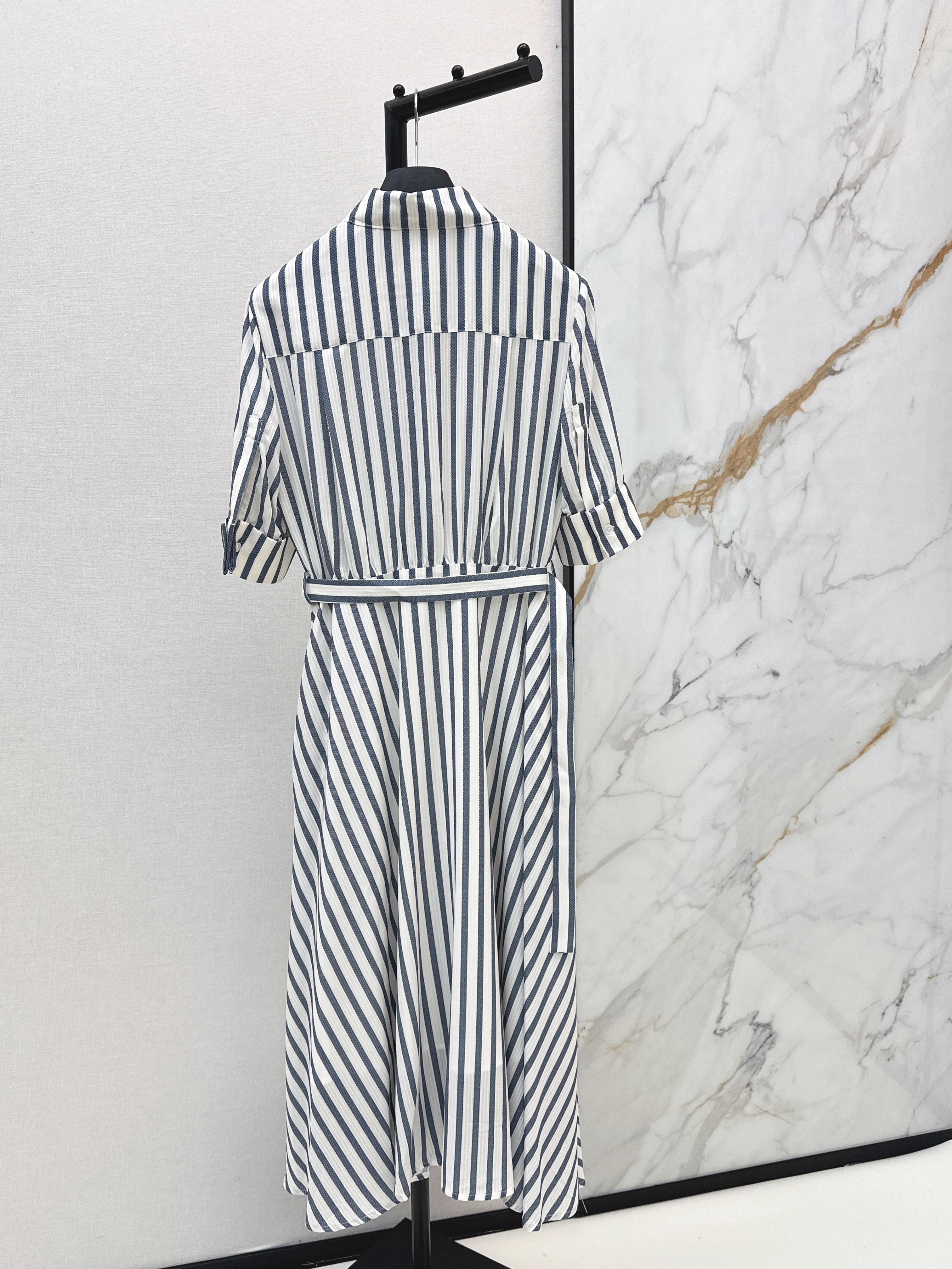 CD 26ss stripe dress