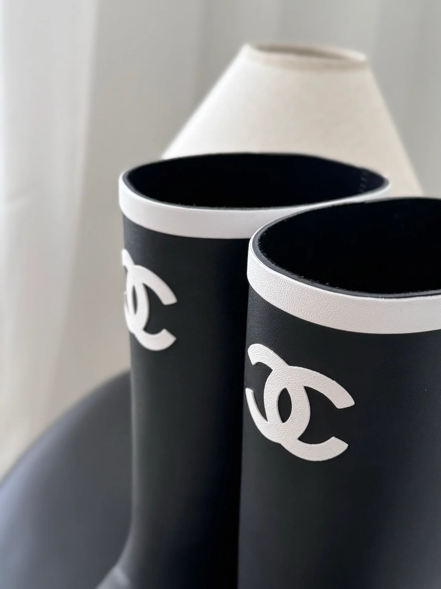 Chan 25fw rain boots