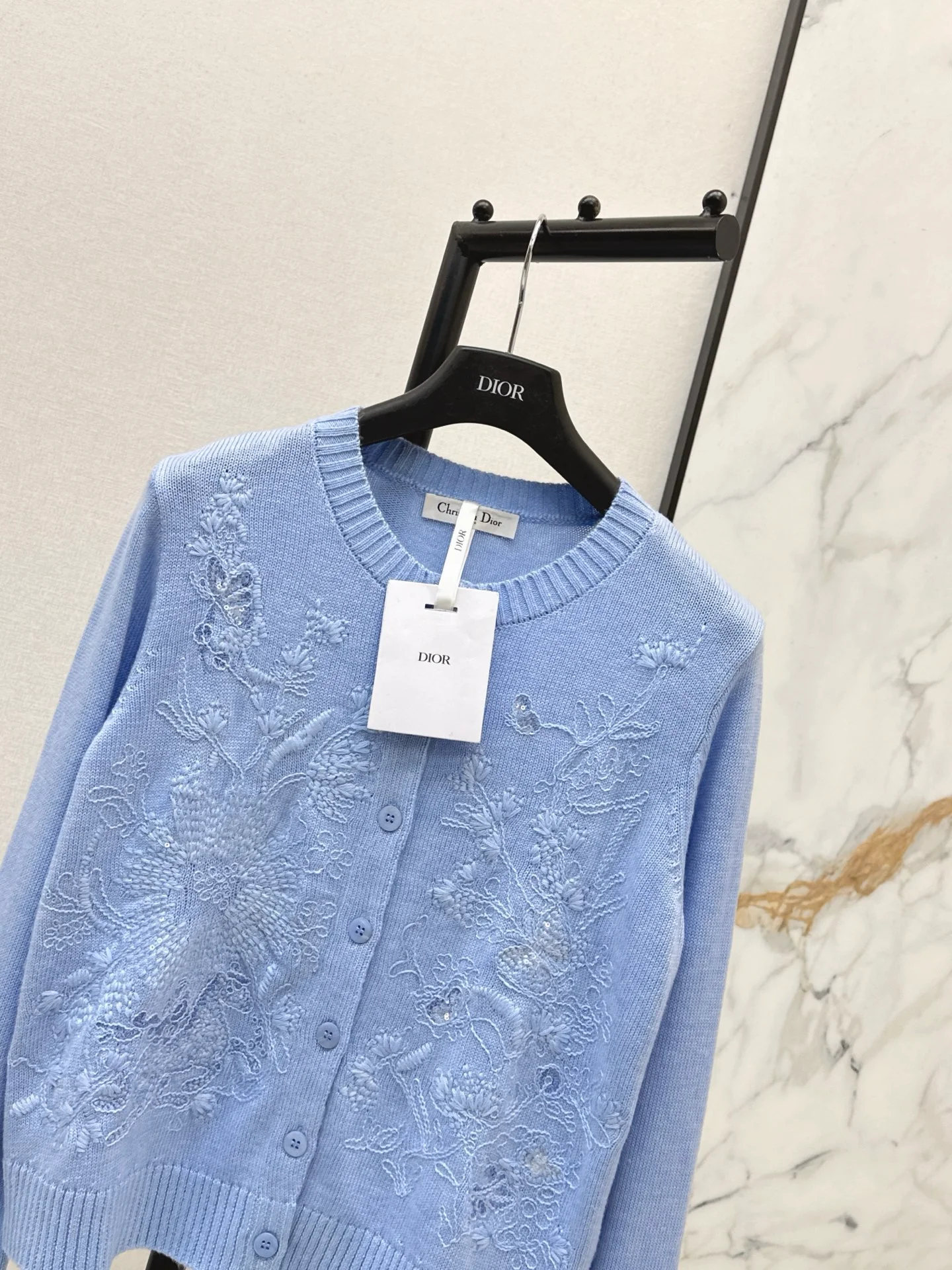 CD 25fw embroidery cardigan