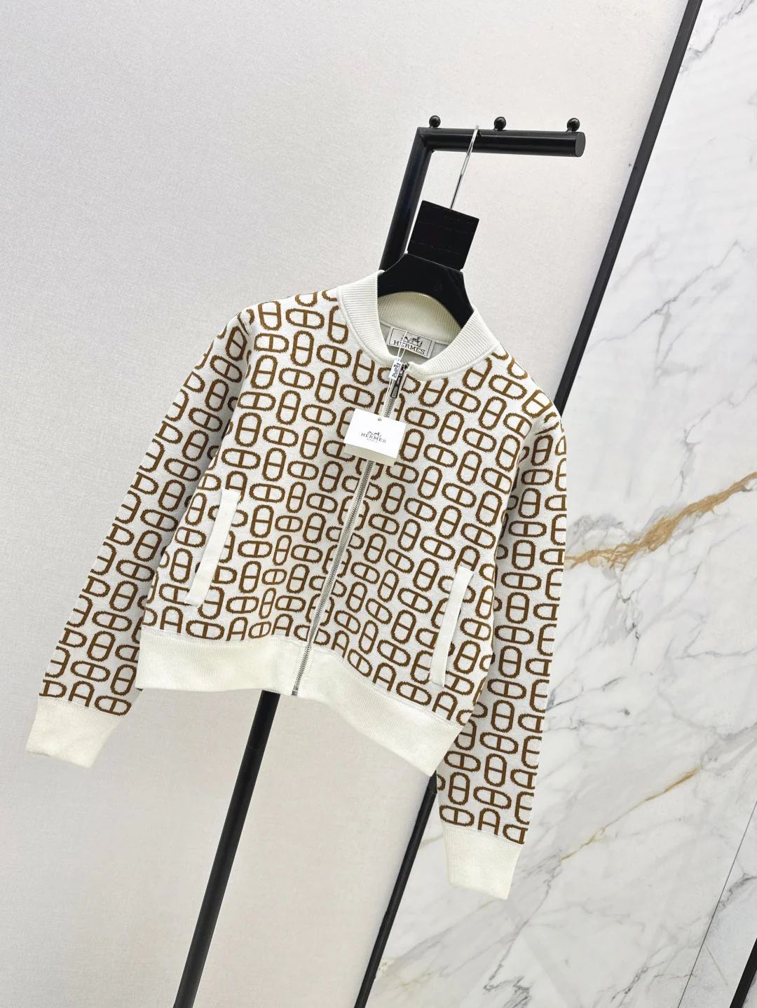 Her 25fw jacquard jakcet