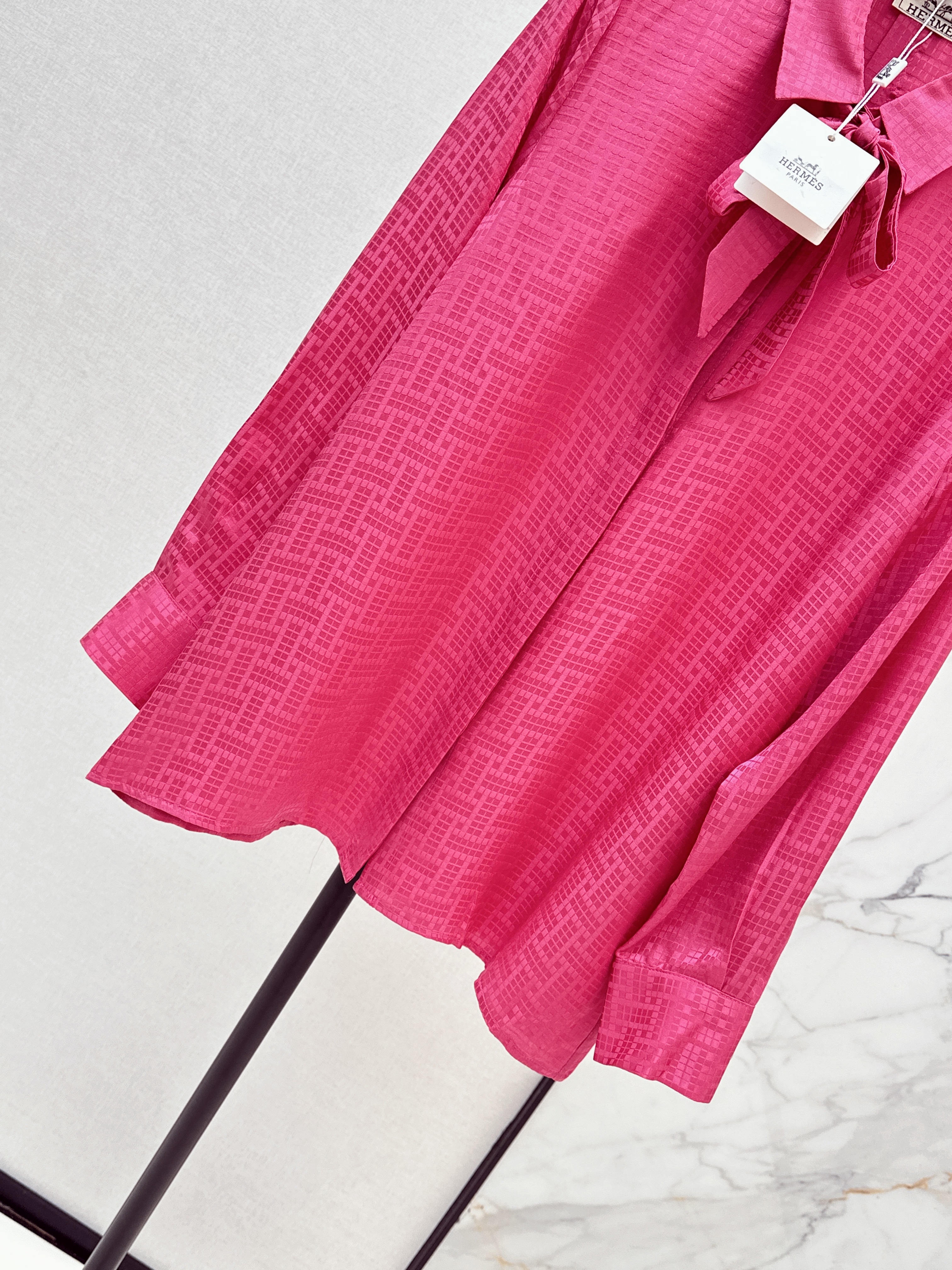 Her 26ss jacquard silk shirt