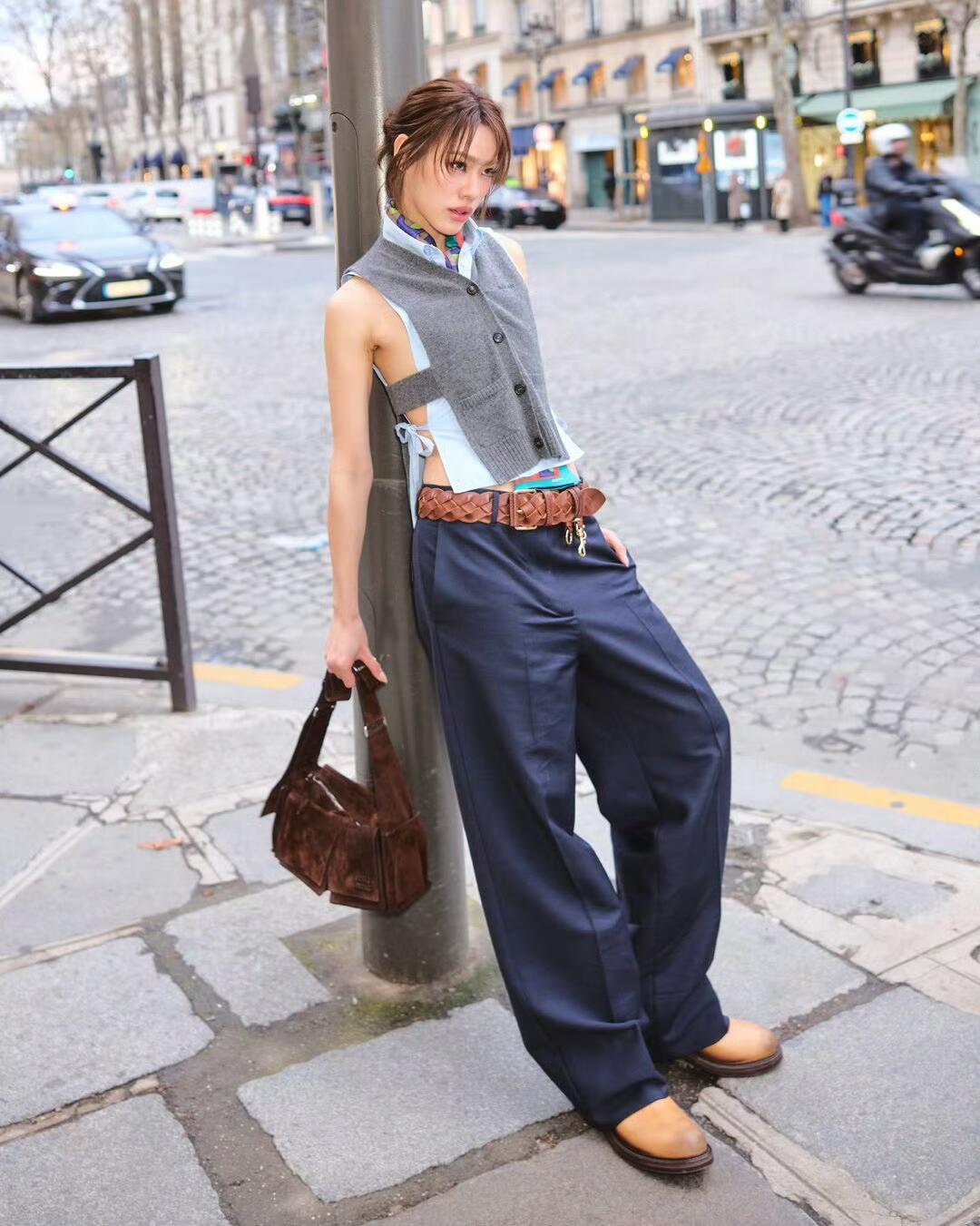 Miu 26ss cashmere vest