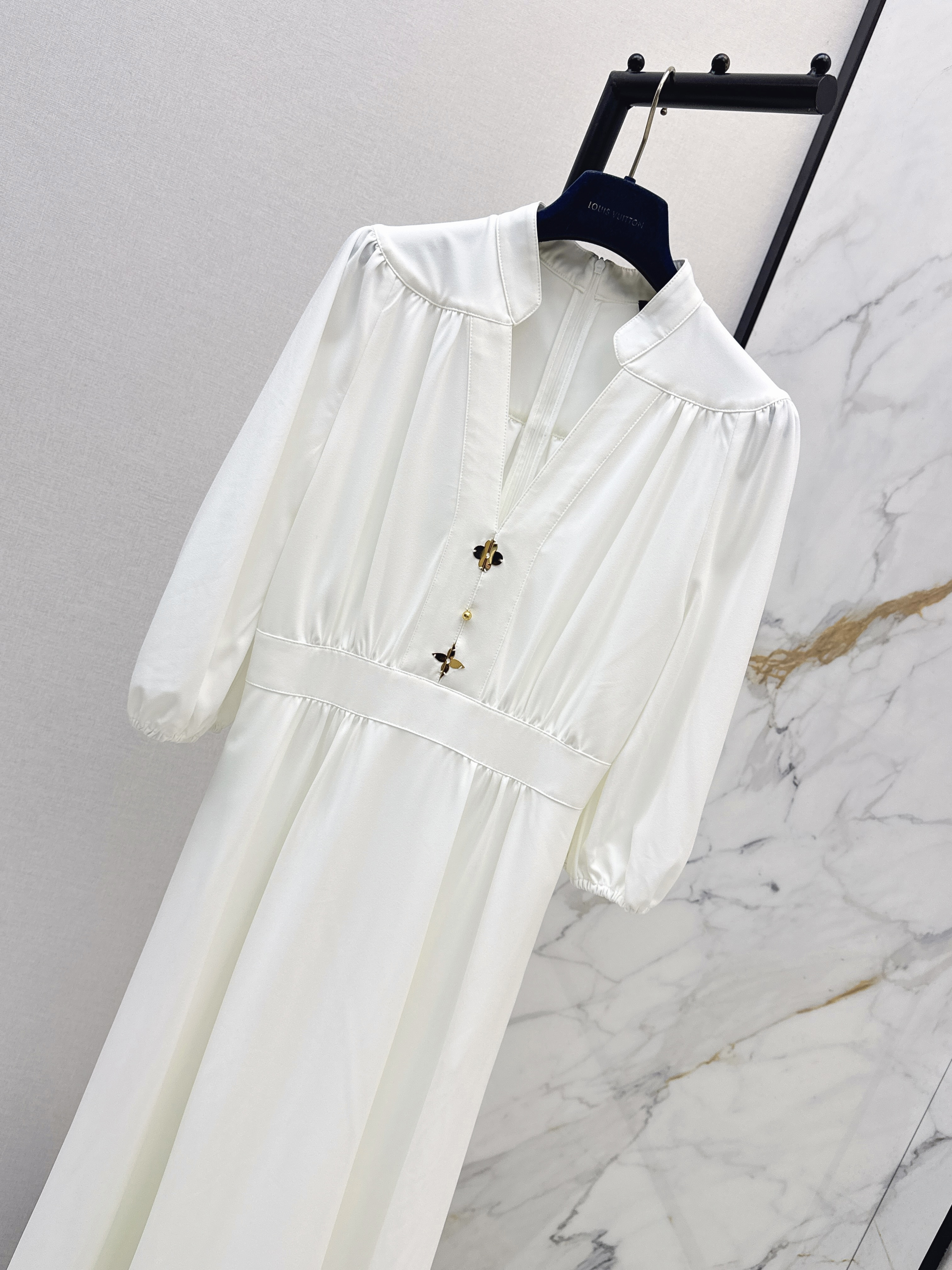 Loui 26ss empire-waist maxi dress