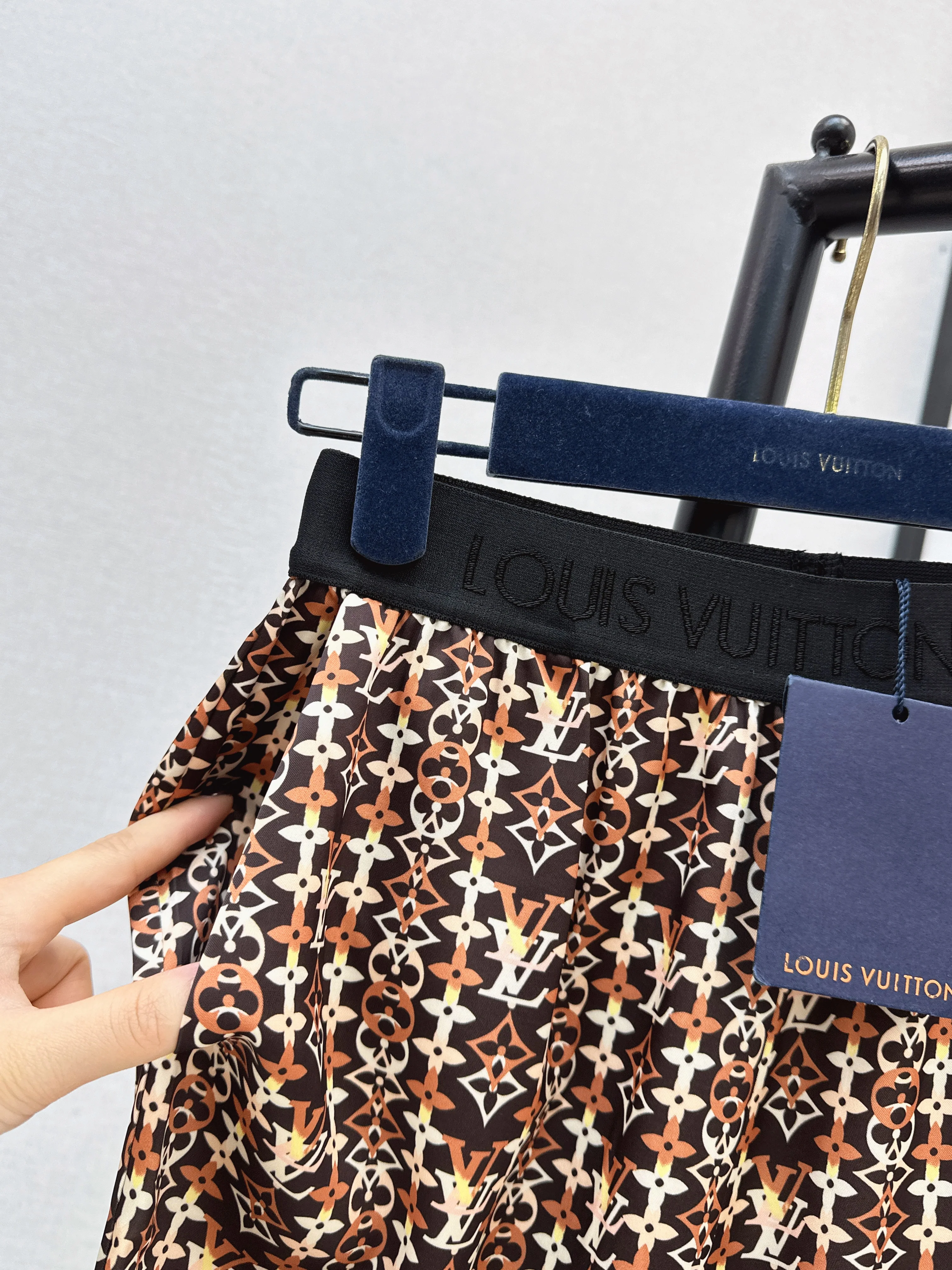 Louis 26ss print pants