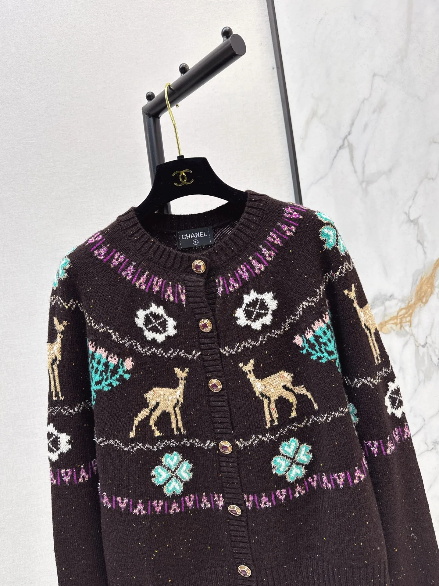 Chan 25fw christmas cardigan