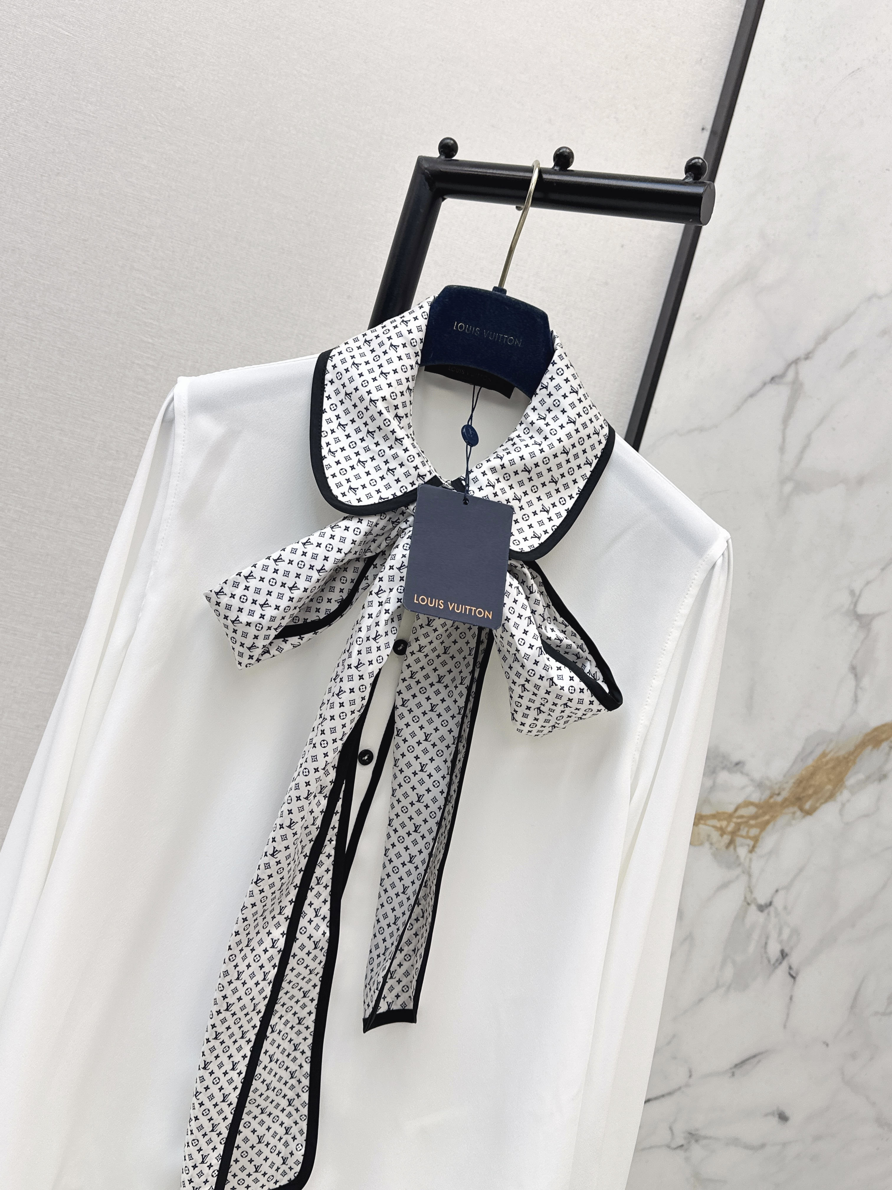 Loui 26ss ribbon shirt