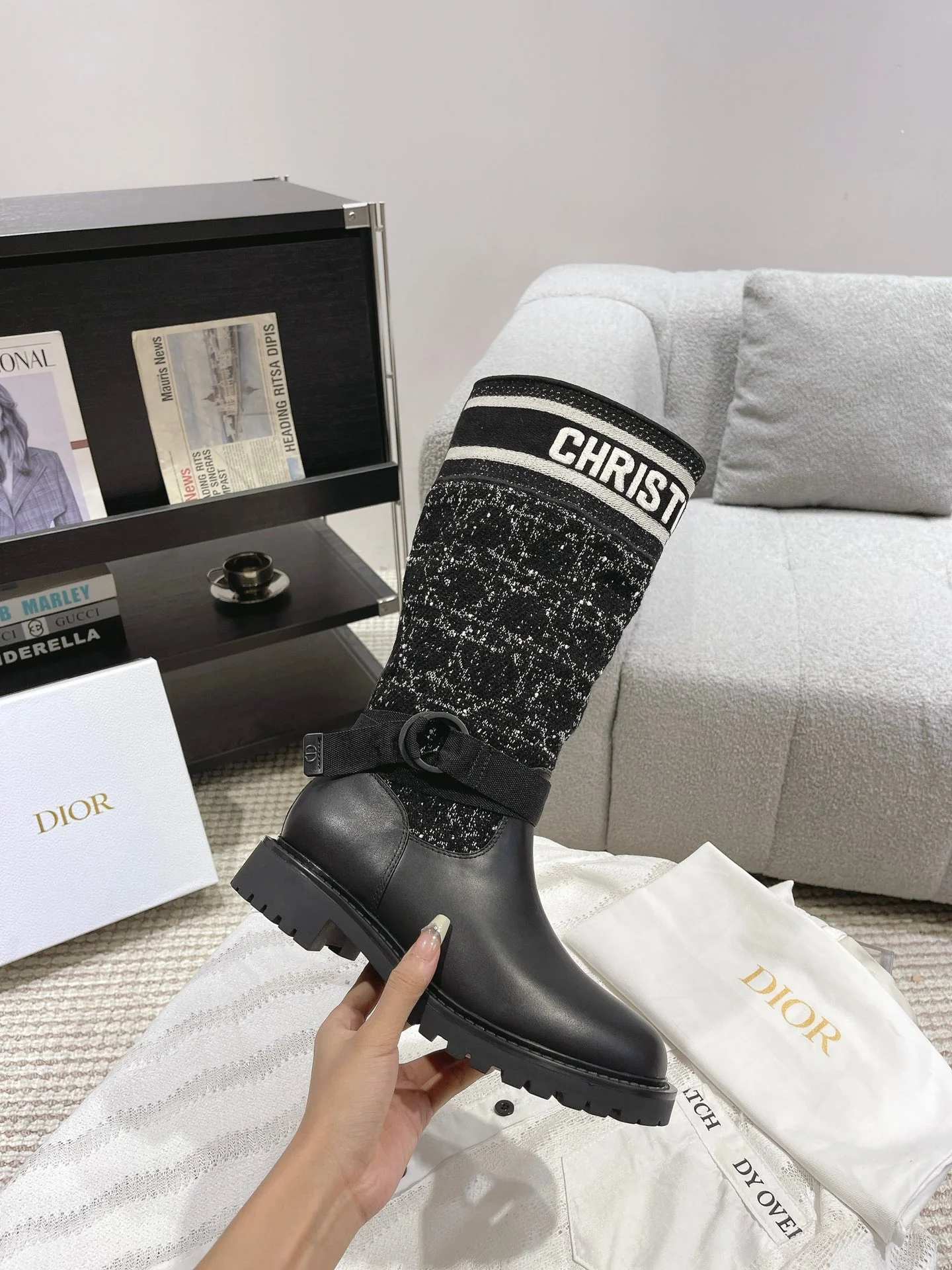CD 25fw half boots