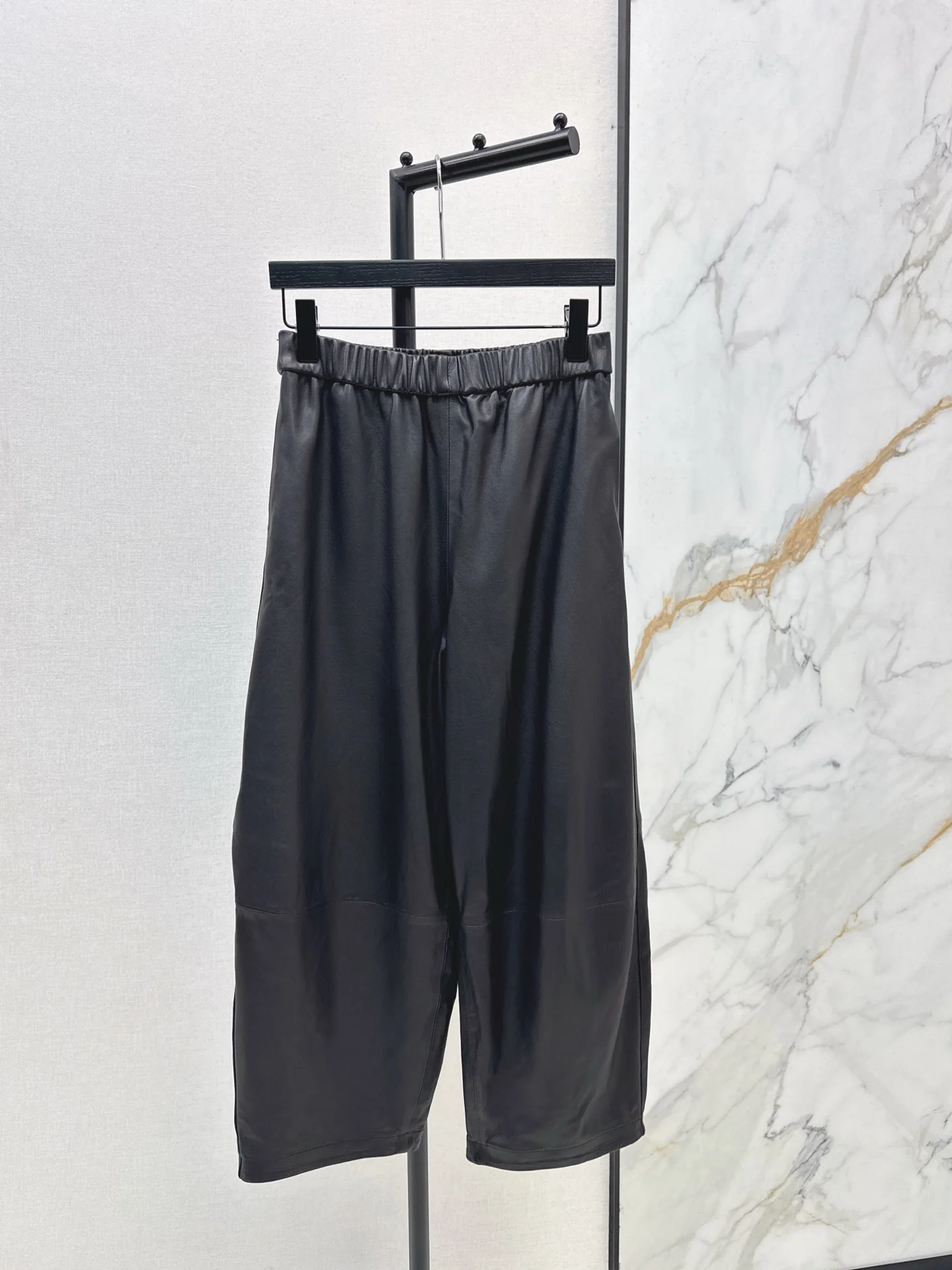 Row 25fw leather pants