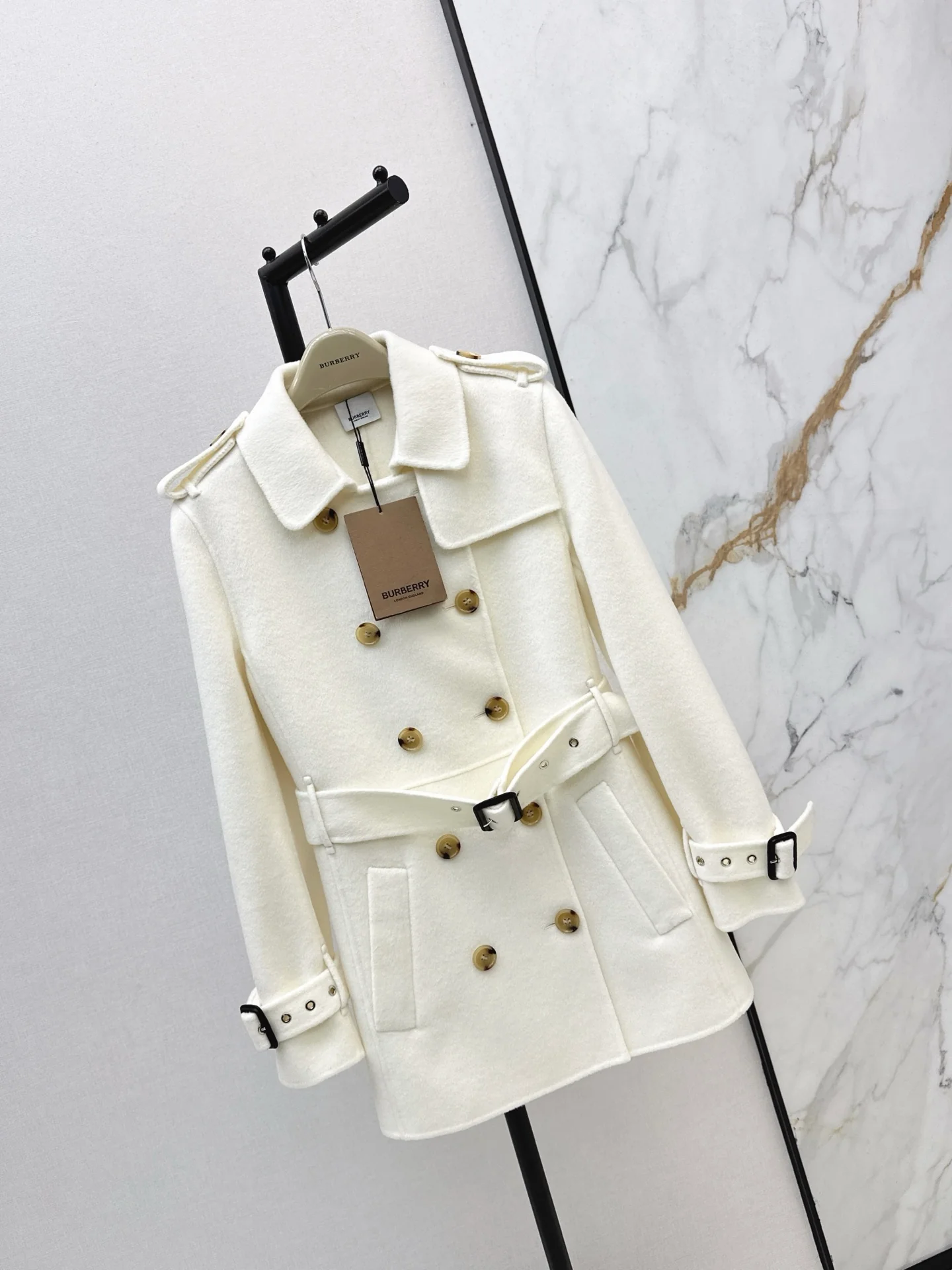 Bur 25fw trench coats