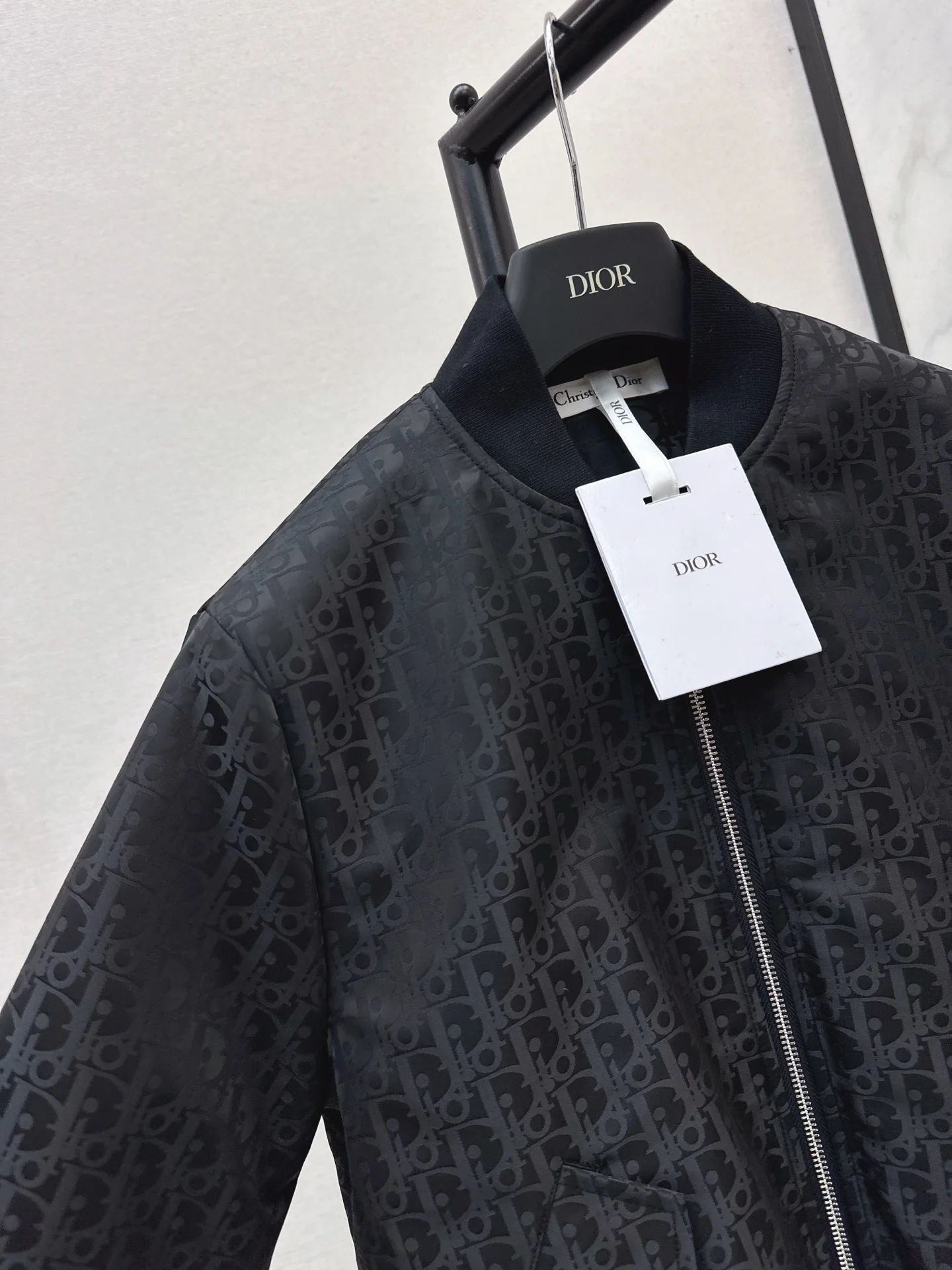 CD 25fw jacquard bomber jacket