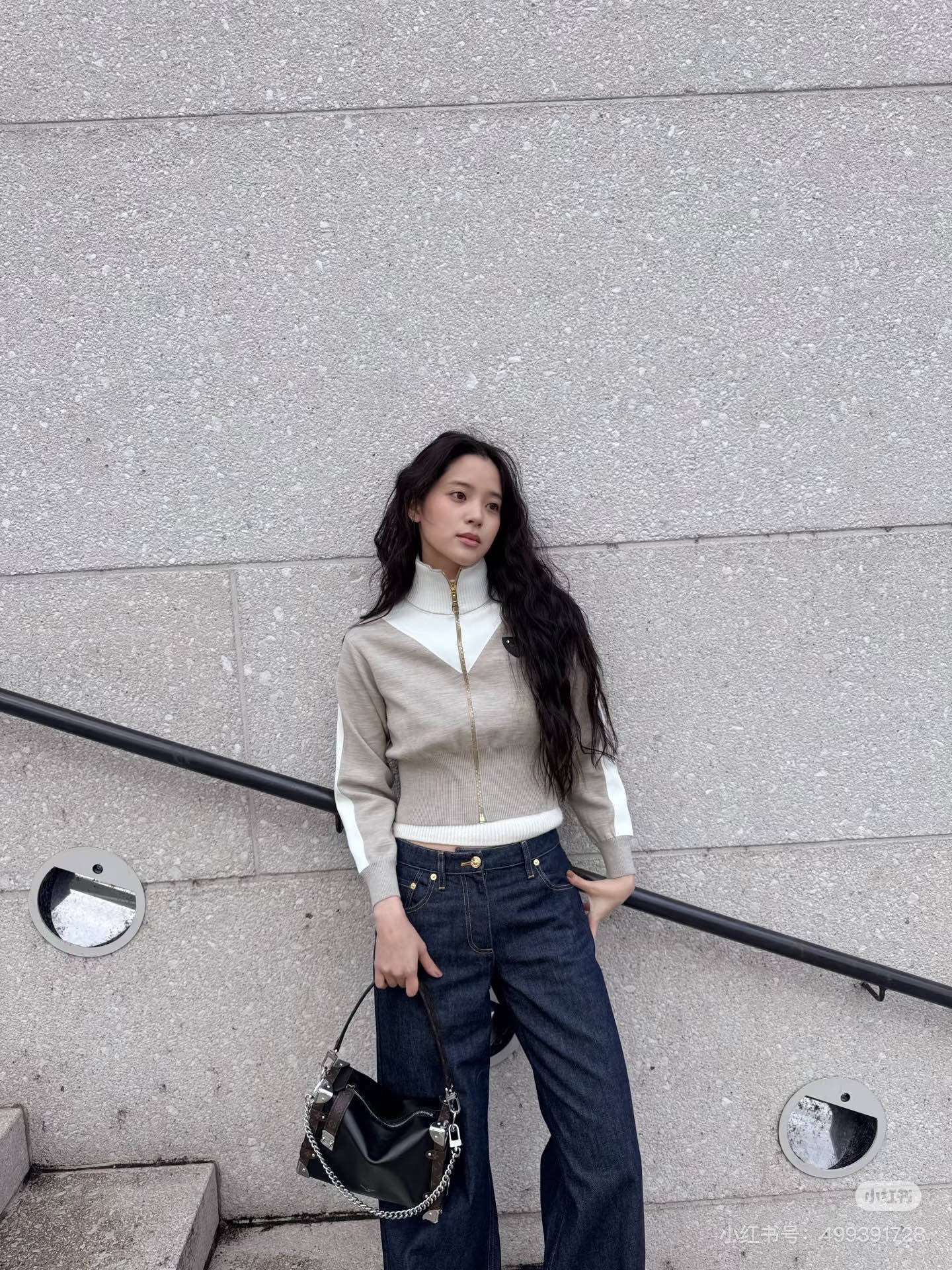 Louis 26ss stand-collar knitted jacket