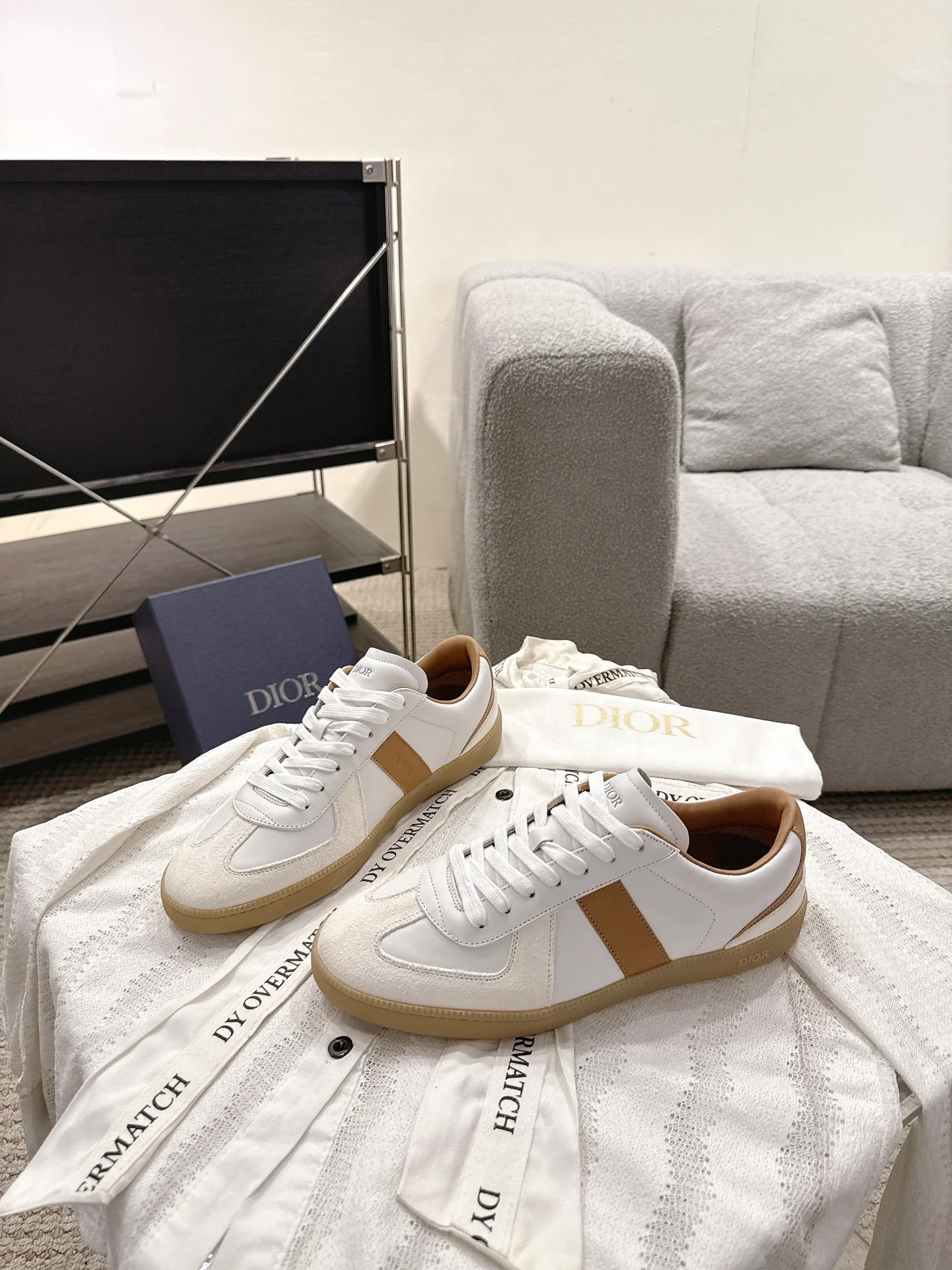 CD 25fw sneakers