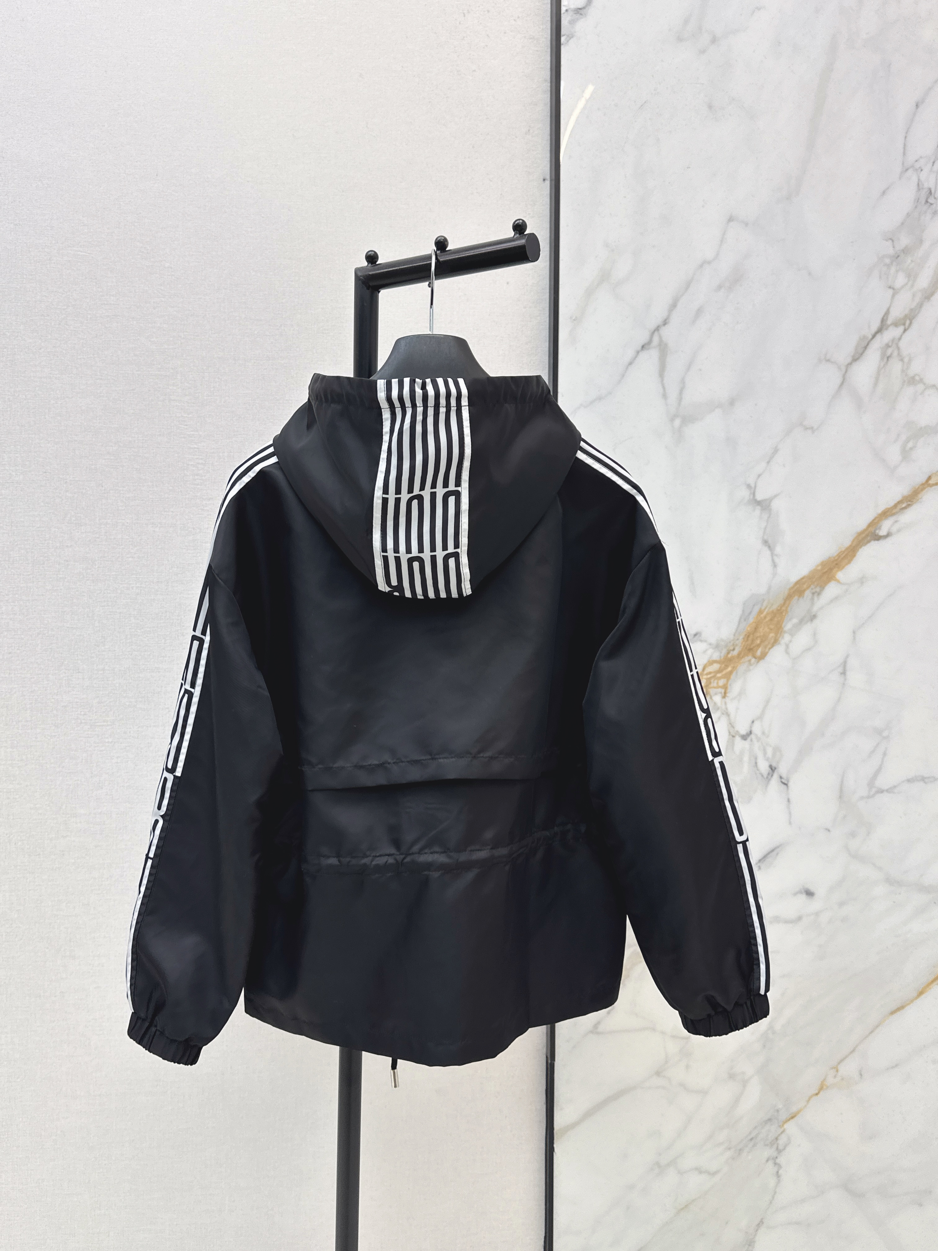 CD 26ss hooded jacket