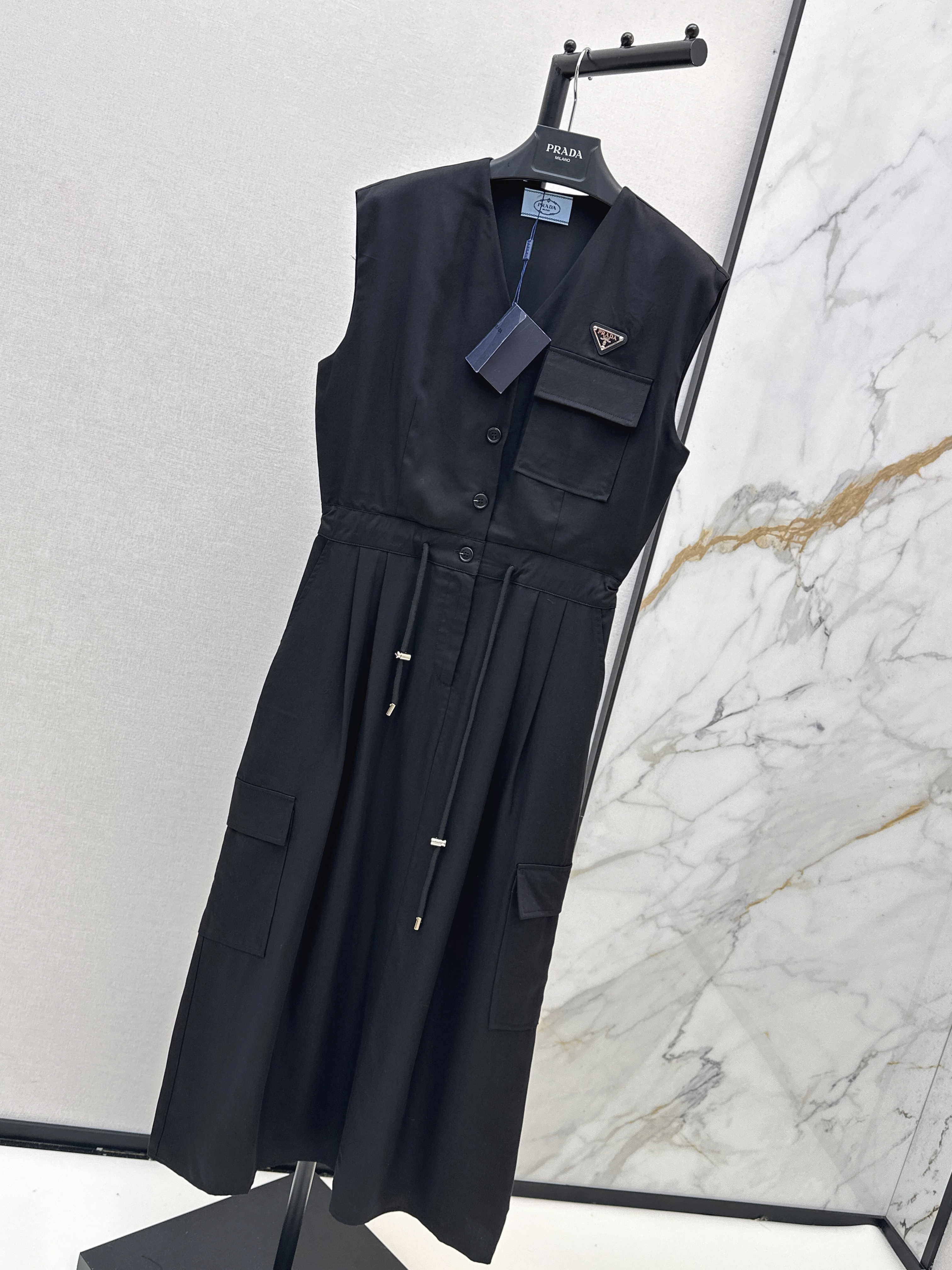 Pra 26ss drawsting sleeveless dress