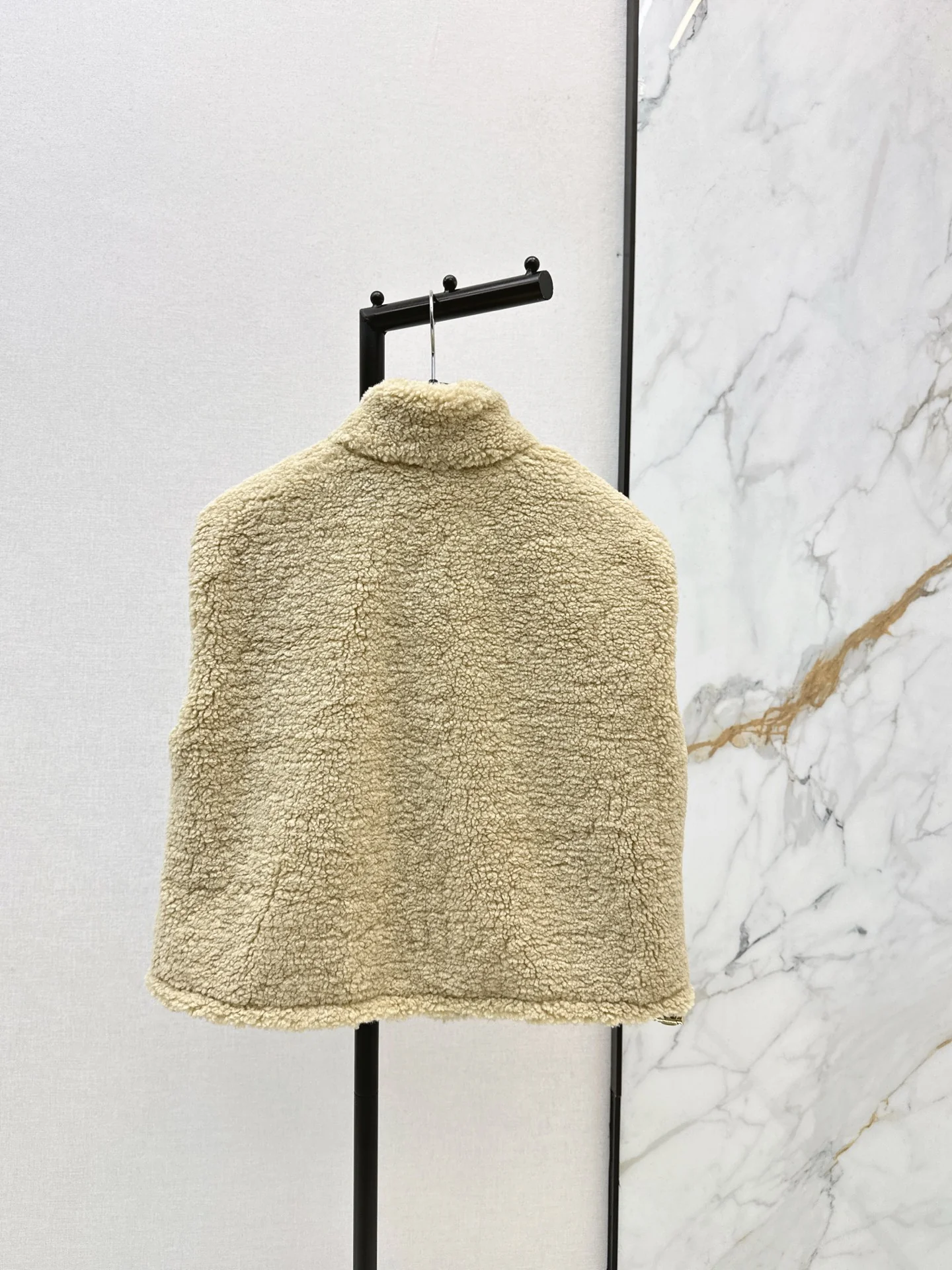 Fend 25fw fleece vest jacket