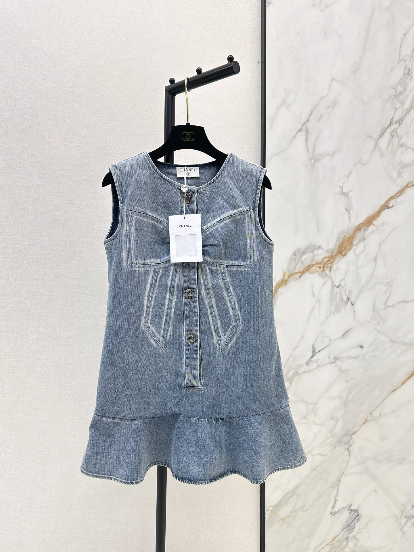 Chan 25fw sleeveless bow denim dress