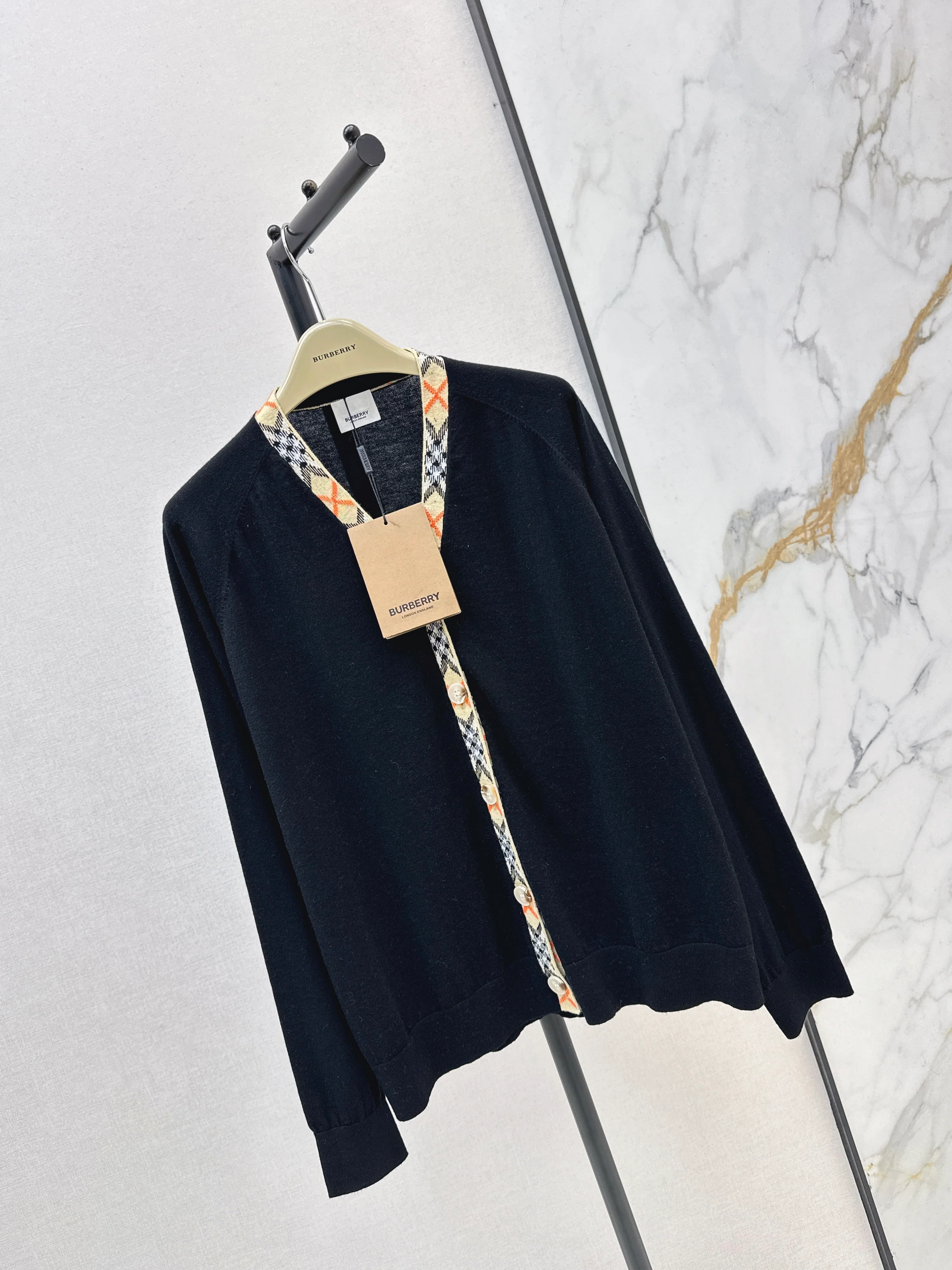 Burb 26ss knit cardigan