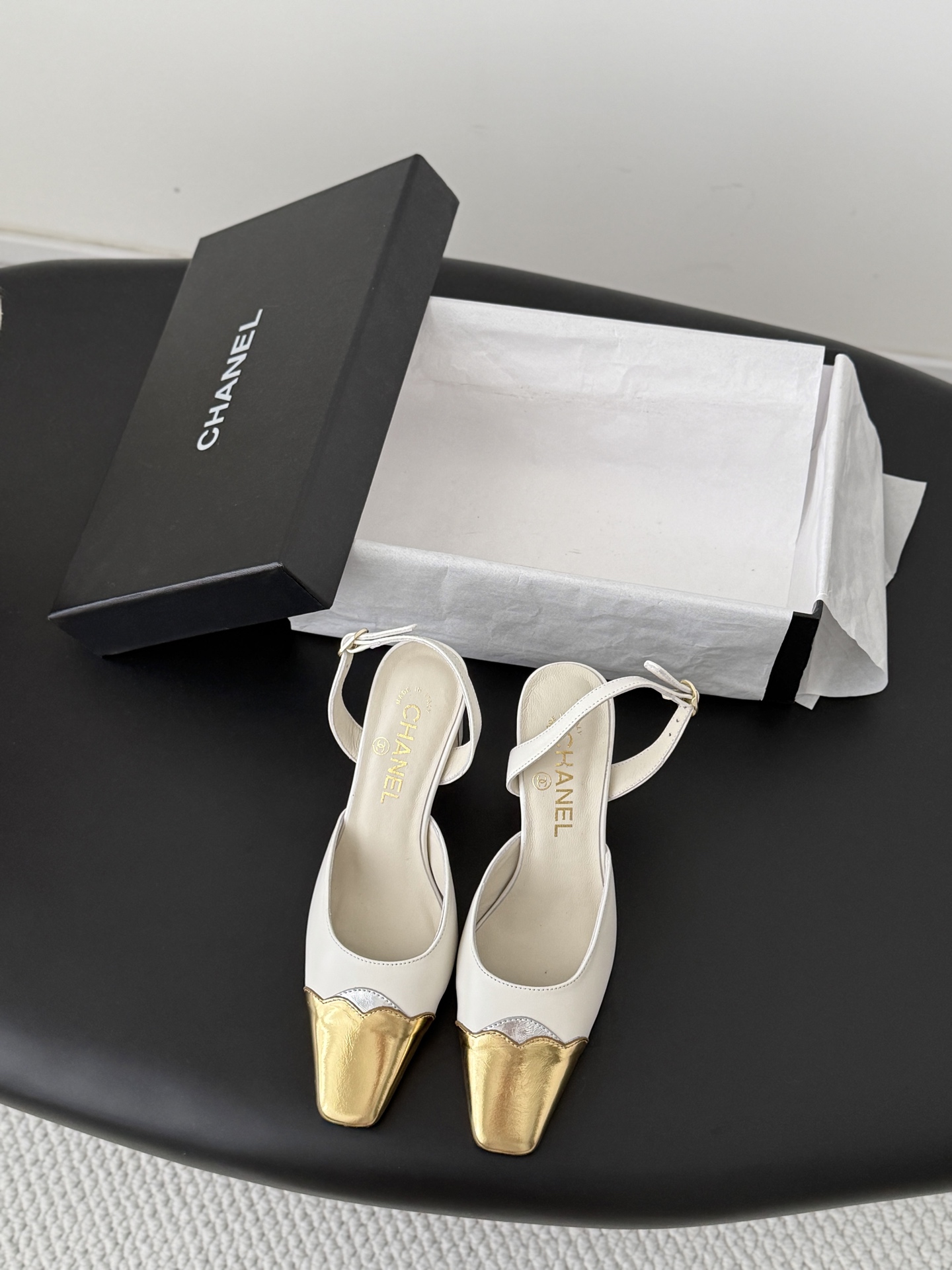 Chan 26P gold cap toe slingback heels