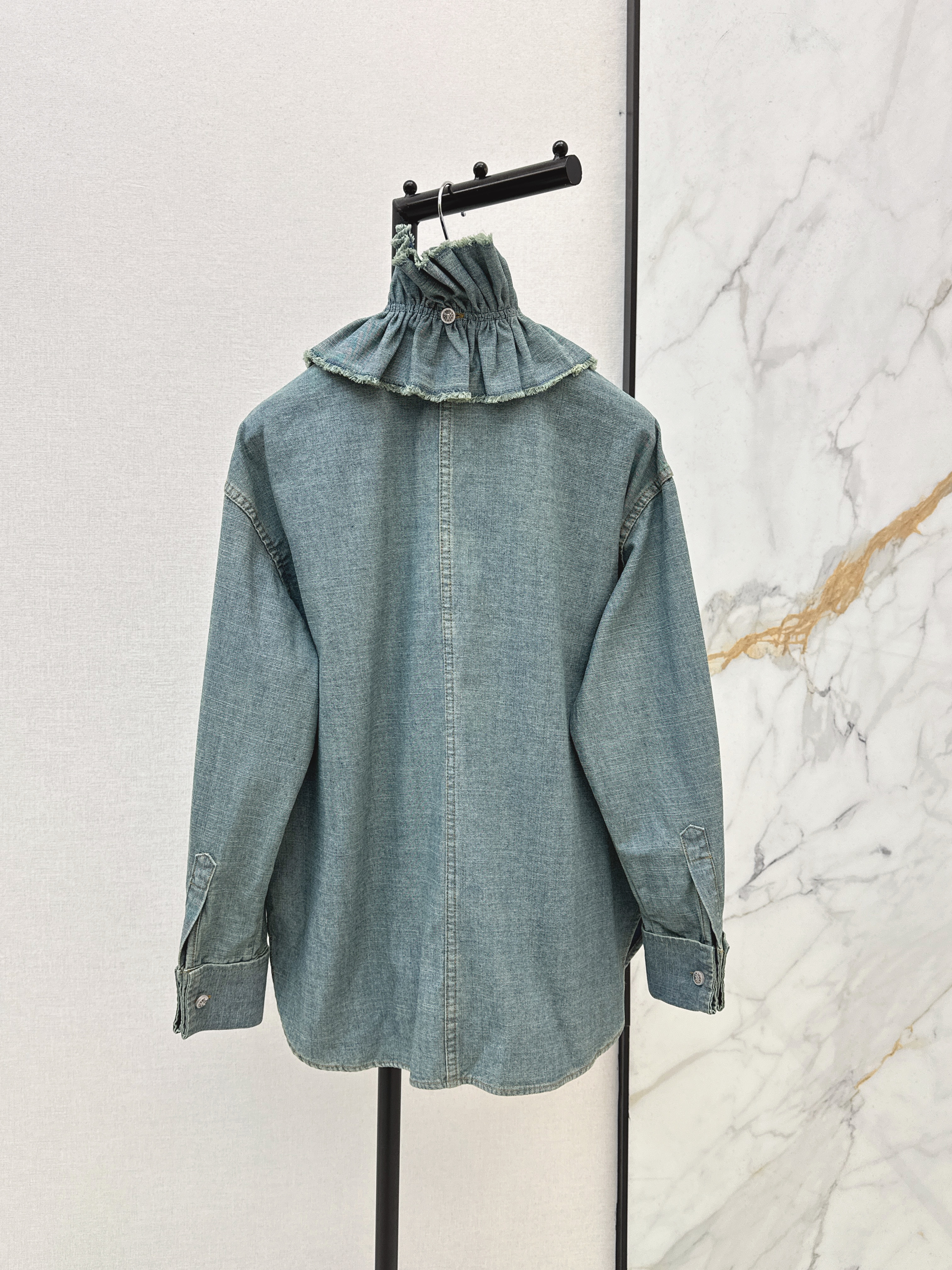 CD 26ss ruffle denim shirts