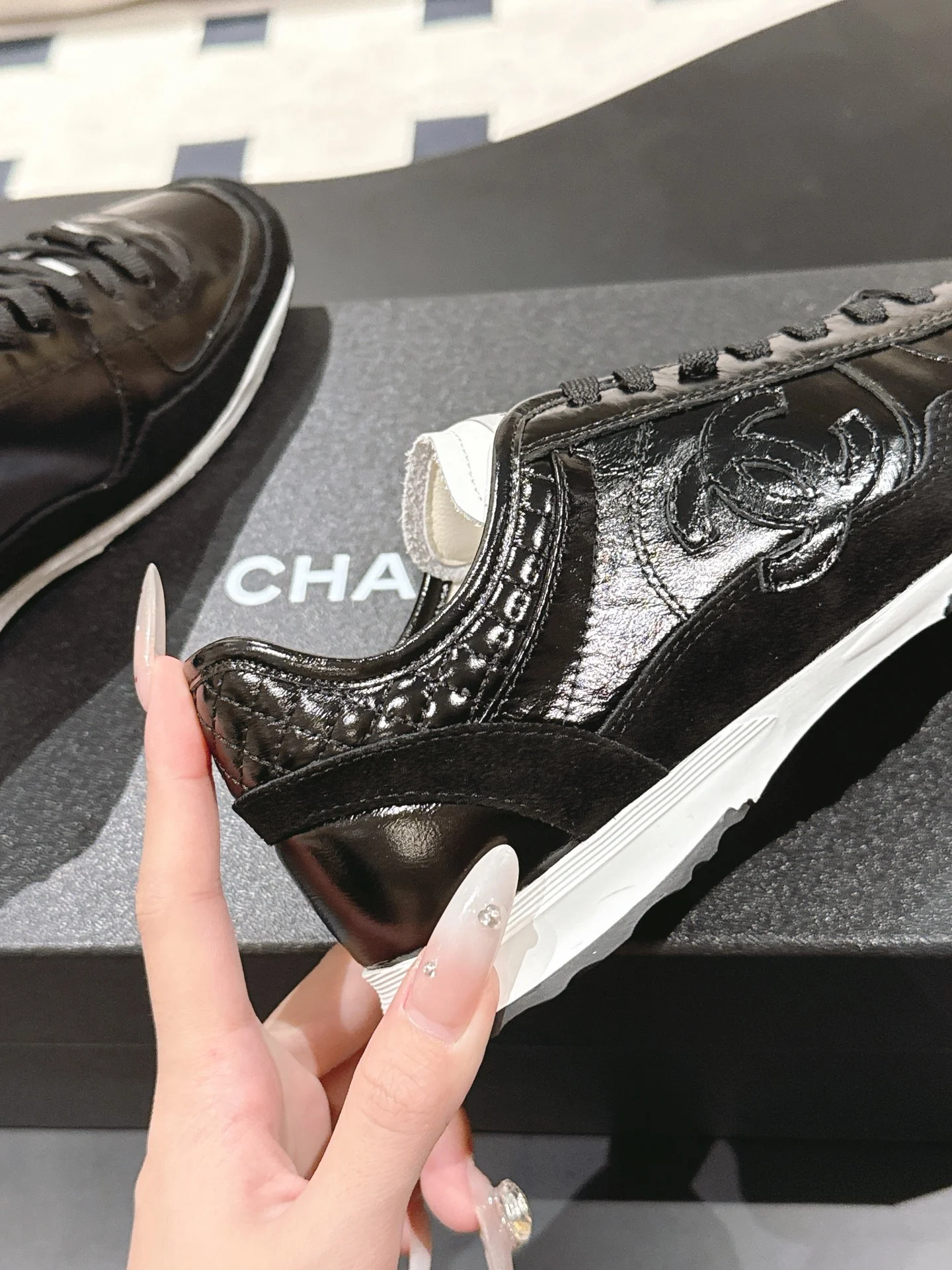 Chan 25fw sneakers