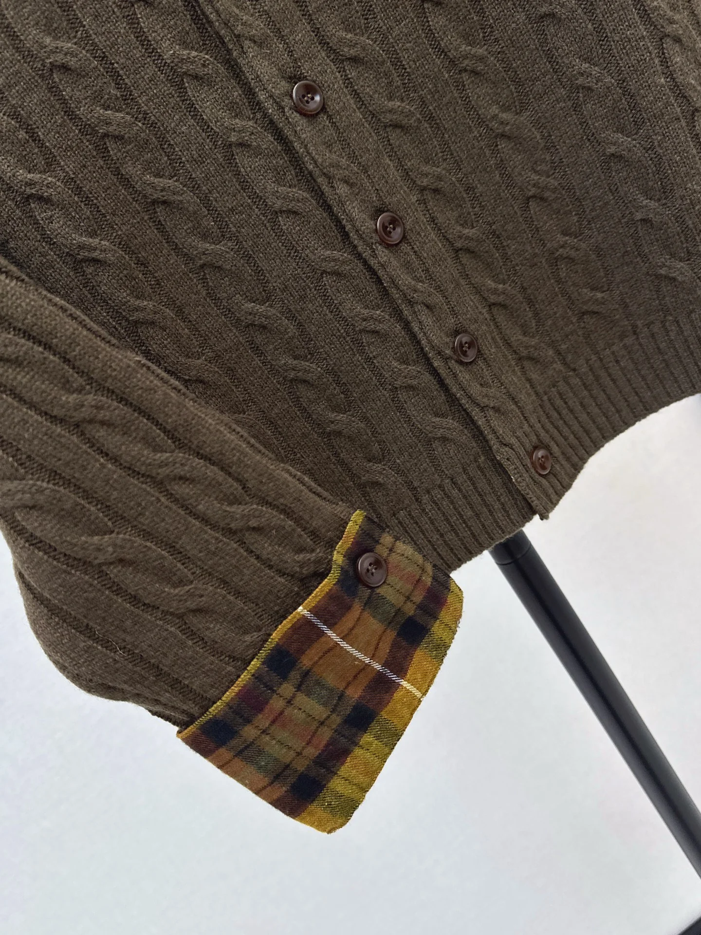 Burb 25fw knit cardigan