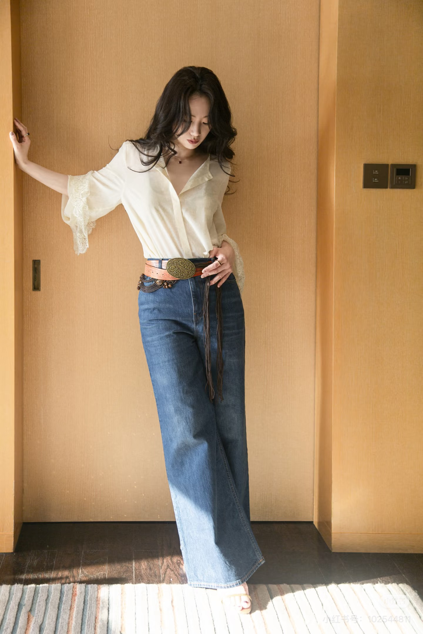 Chol 26ss lace flarel sleeve shirt