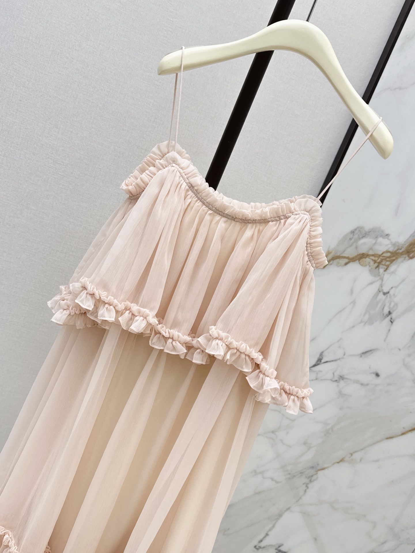 Chlo 26ss Spaghetti Strap Ruffle Mini Dress
