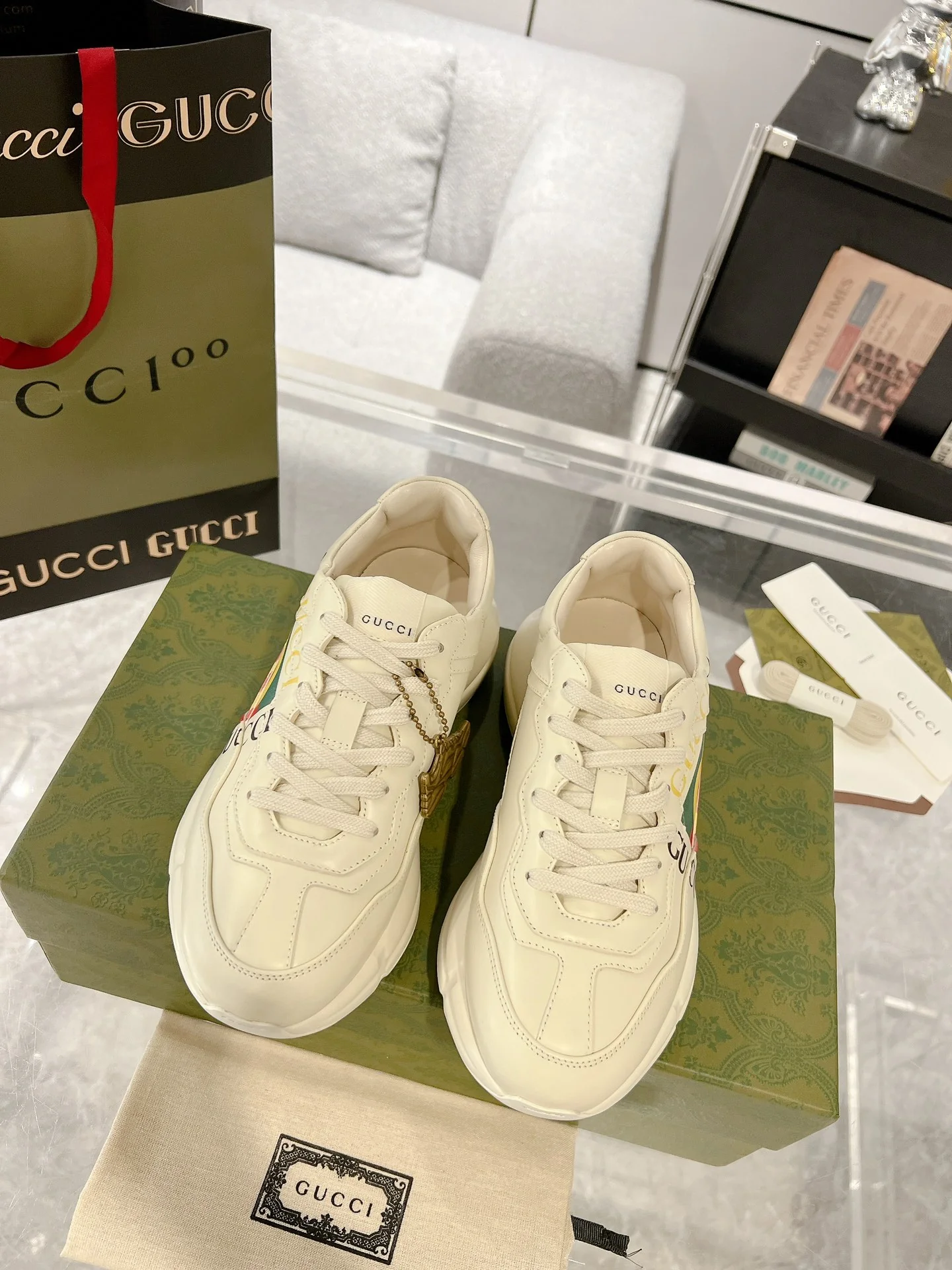 Gucc 25fw dad's shoes